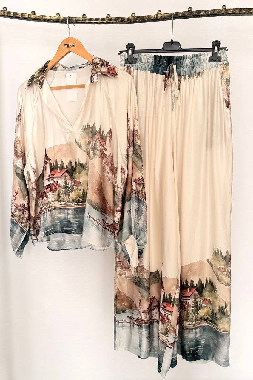 одежда для женщин,костюм,широкие брюки,блуза нарядная