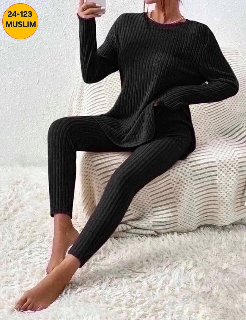 женский костюм двойка из трикотажа лапша,женский костюм с лосинами двойка лапша,комфортные женские костюмы двойки лапша,женские костюмы лапша,трикотажный костюм лапша