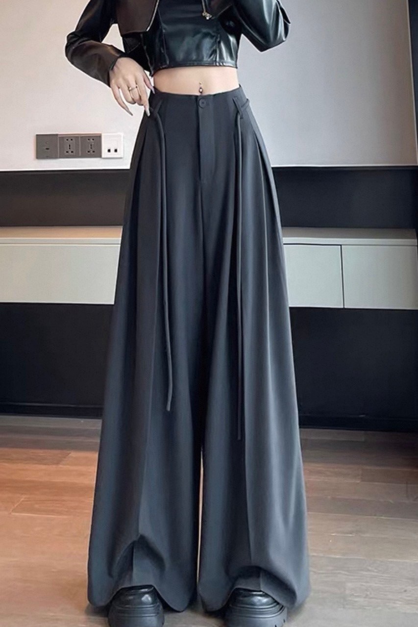 брюки с высокой талией,брюки с широкими штанинами,широкие брюки,широкие брюки с высокой талией,широкие брюки женские