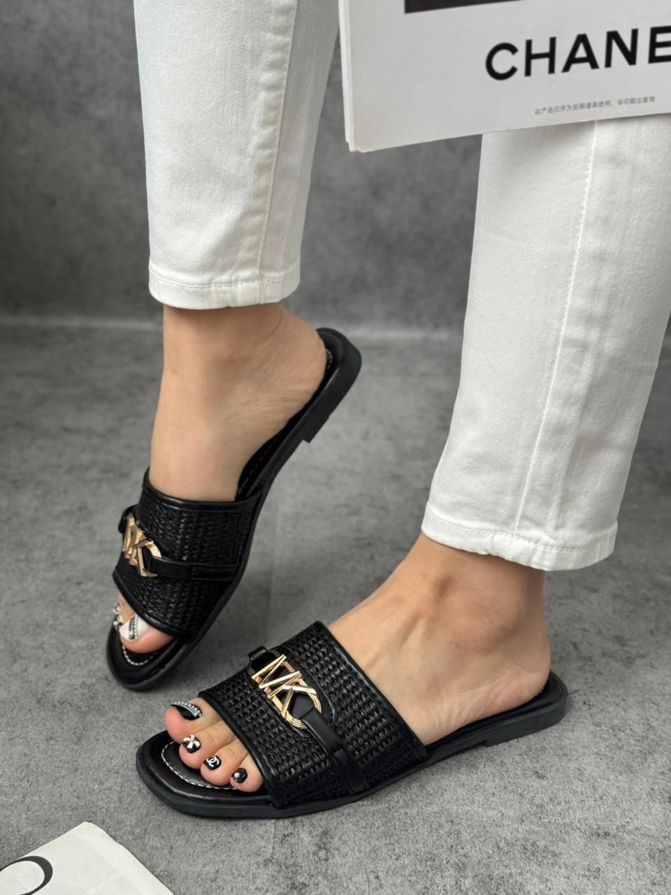 шлепанцы майкл корс,,женские шлепанцы,тапочки модные,женские сандалии