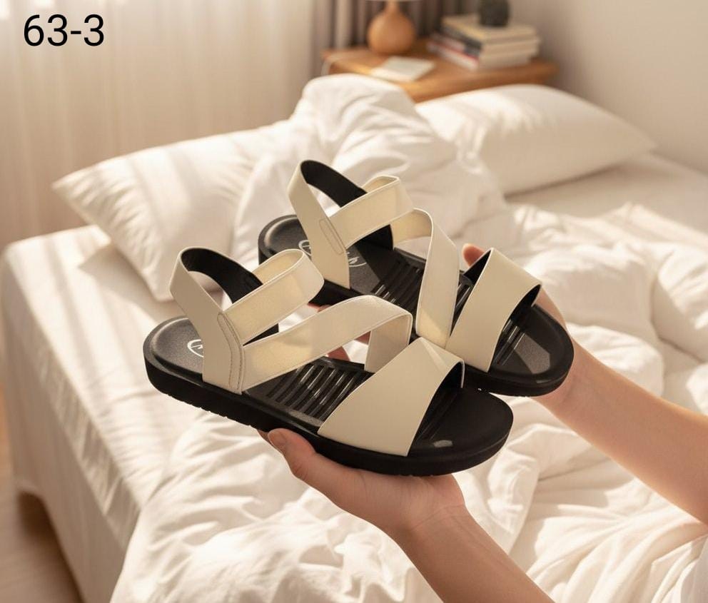 ,модные сандалии,сандалии женские,босоножки с буквами,женские босоножки