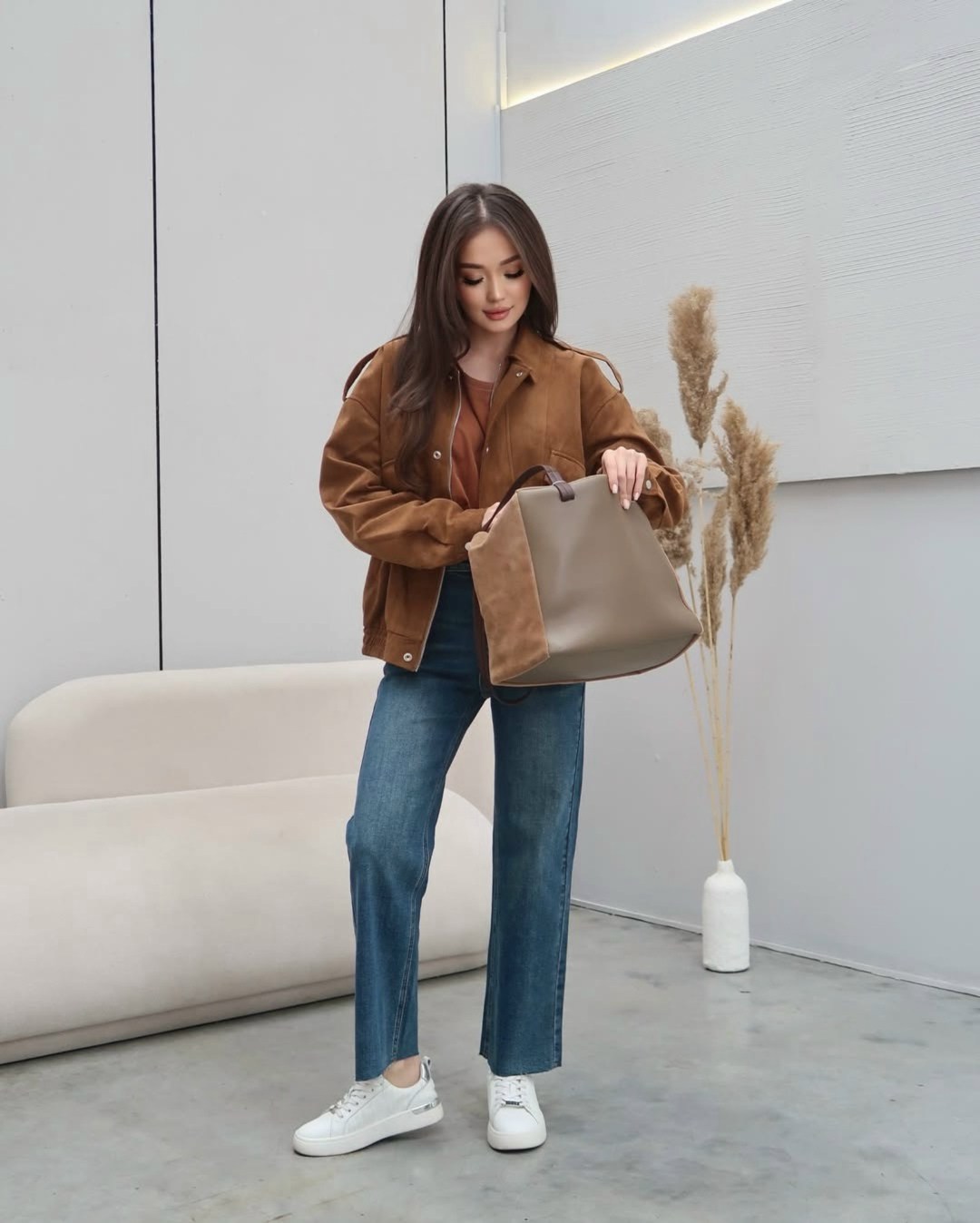 замшевая куртка,женская куртка,повседневный стиль,женская верхняя одежда