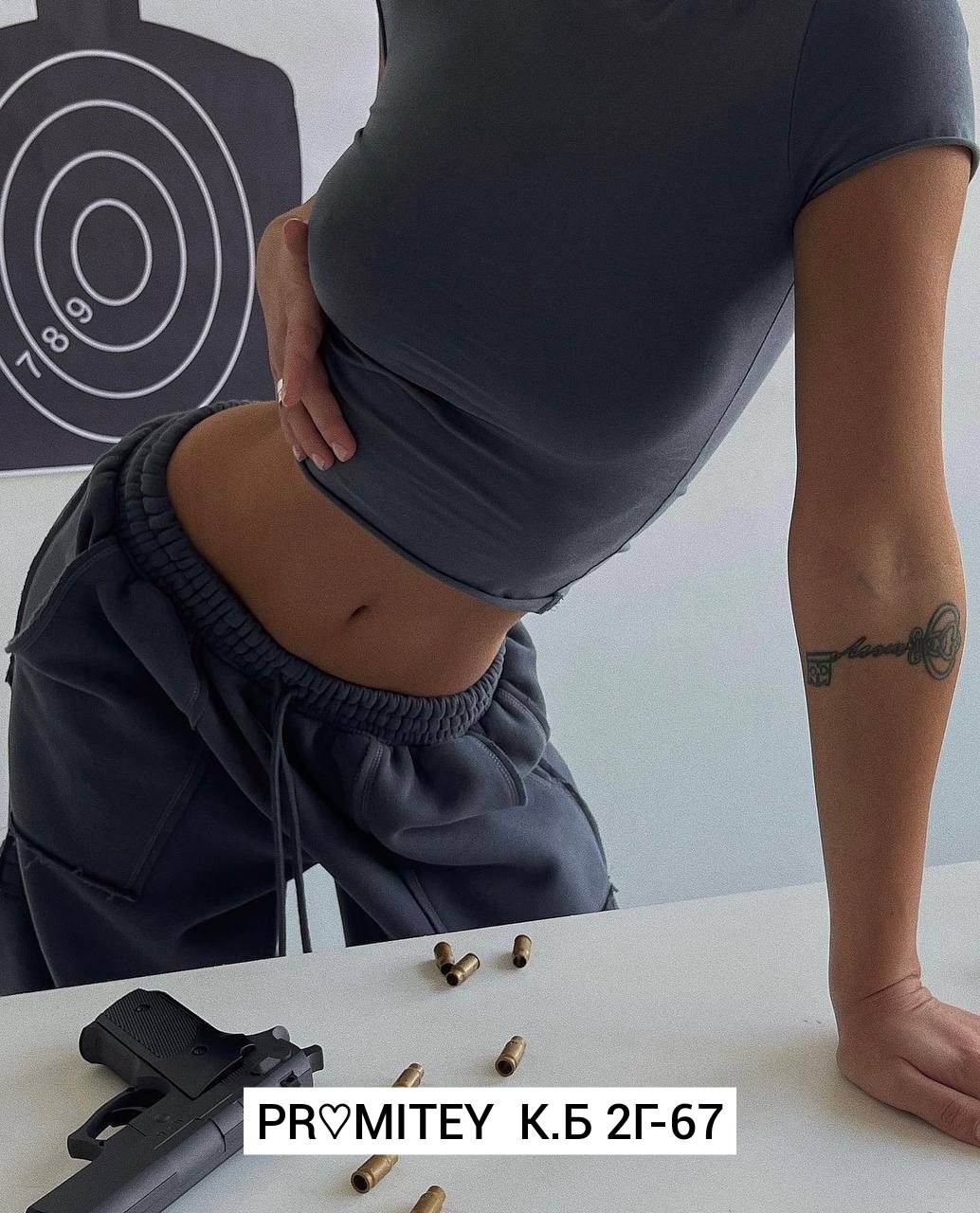 женский кроп топ,костюм женский топ,спортивные женские костюмы,кроп топ,женские костюмы