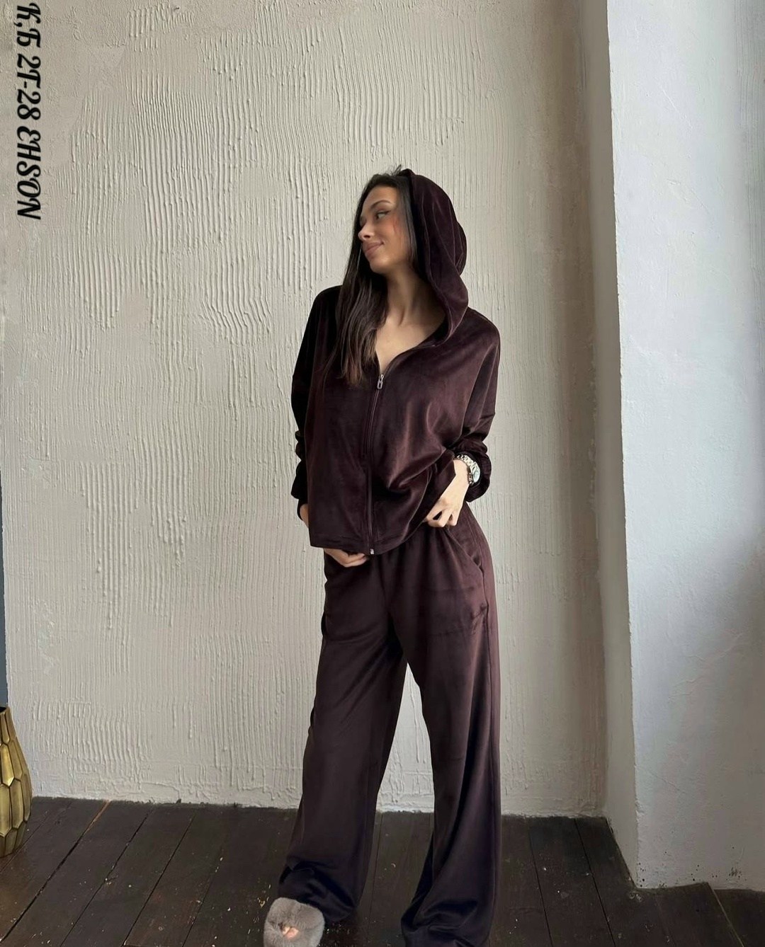 спортивные костюмы женские,cпортивный костюм велюровый,розовый костюм из велюра,велюровый спортивный костюм женски,костюм из велюра