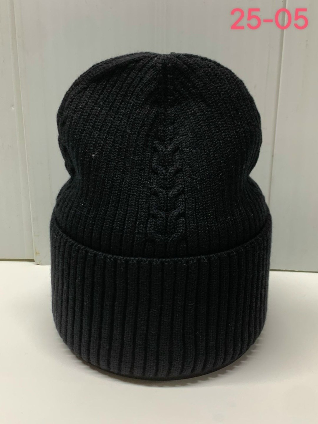 вязаная женская шапка,шапка женская,шапка для женщин,шапка бини,вязаная шапка