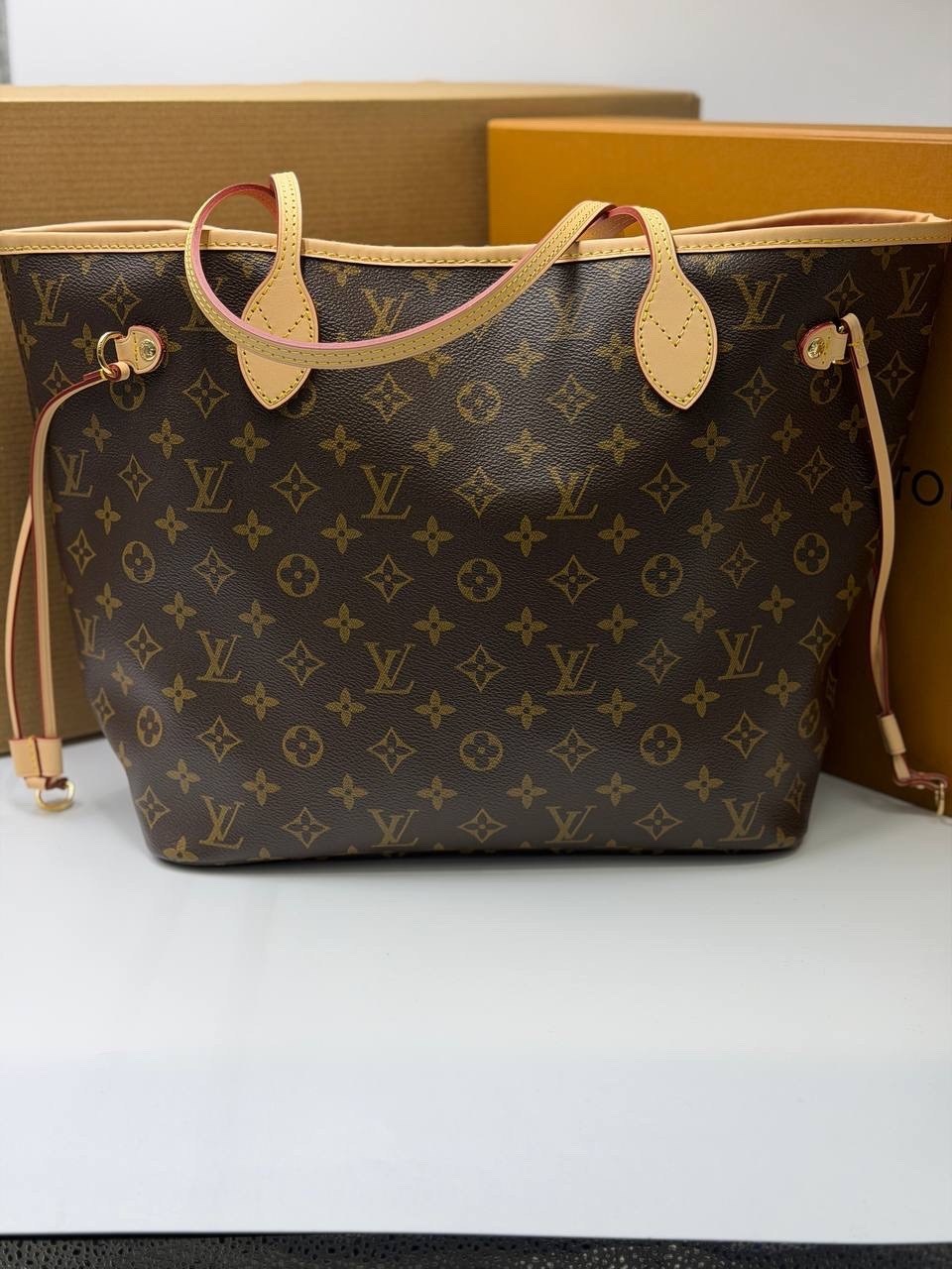 сумка тоут louis vuitton neverfull gm,сумка луи виттон,сумка женская neverfull louis vuitton pl-13836,louis vuitton neverfull,самая дешевая сумка луи виттон