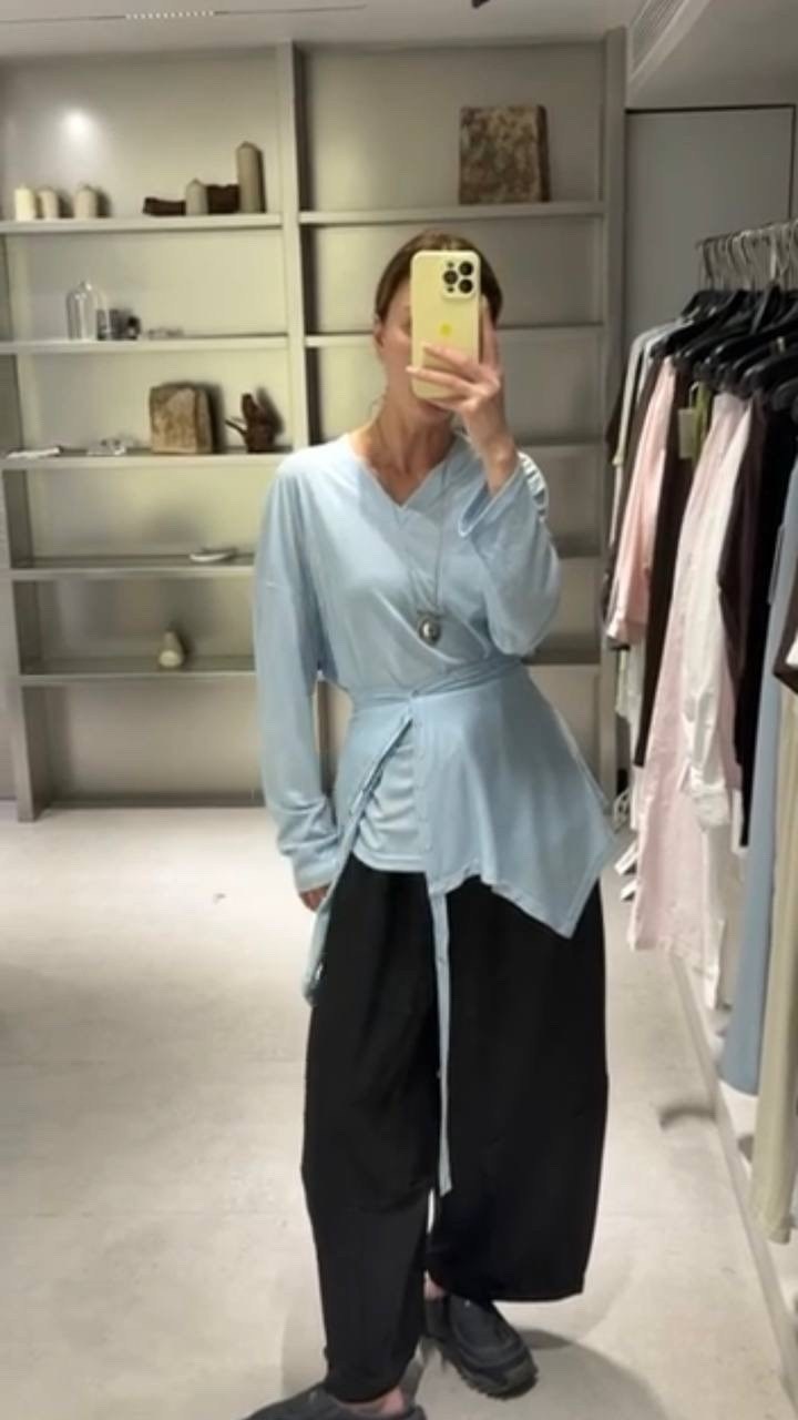 одежда для женщин,рубашка женская,блуза,голубая блуза