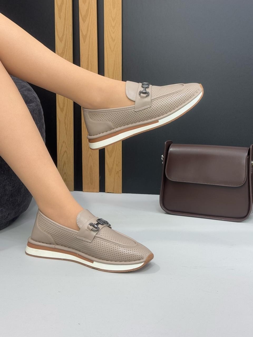 ,женские мокасины, женская,мокасины с перфорацией,лоферы женские