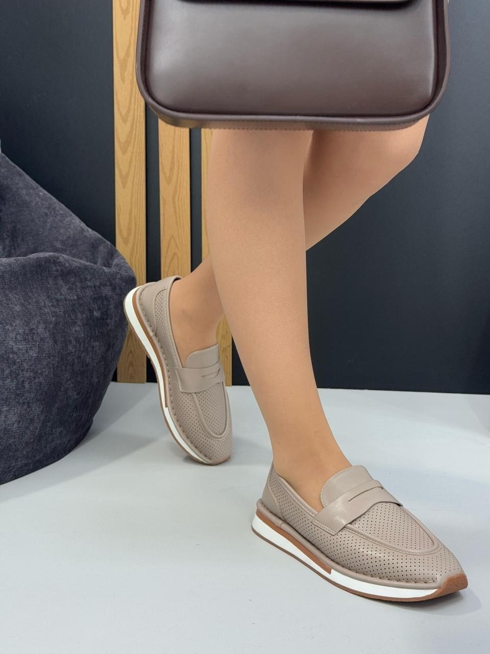 ,женские мокасины, женская,мокасины с перфорацией,лоферы женские