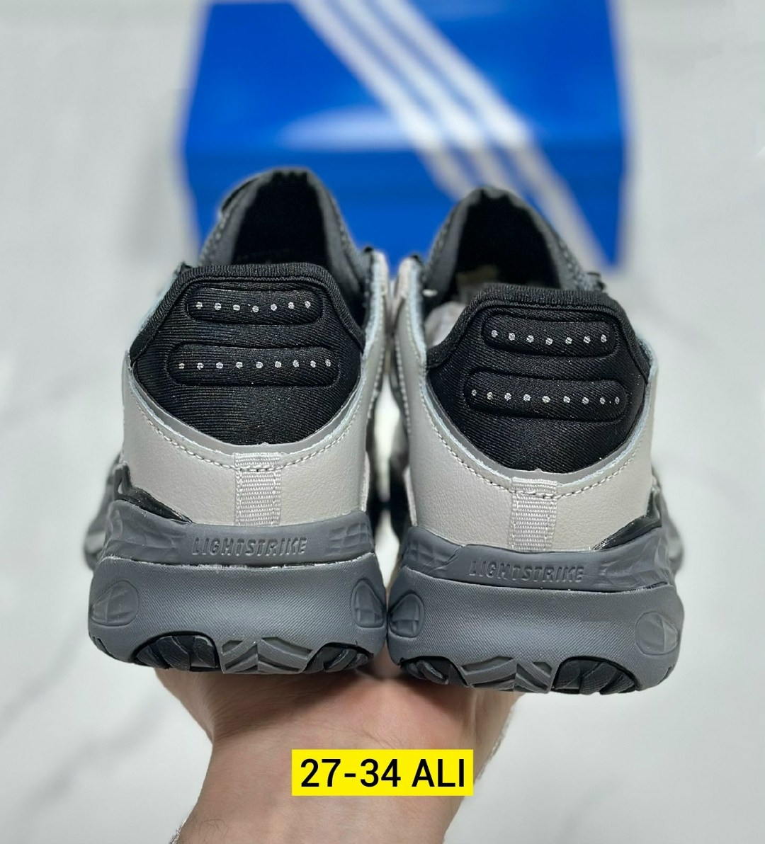 кроссовки,кроссовки adidas,кроссовки мужские adidas,кроссовки adidas ozweego,кроссовки повседневные