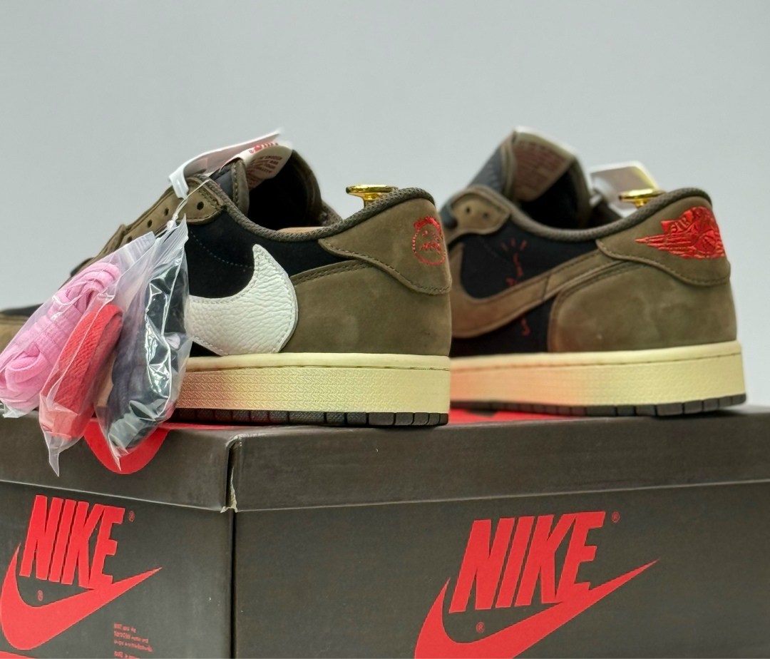 nike air jordan 1 low travis scott,air jordan 1 low travis scott,nike air jordan 1 retro low og sp travis scott,travis scott x nike air jordan 1 low,кроссовки air jordan 1 low travis scott