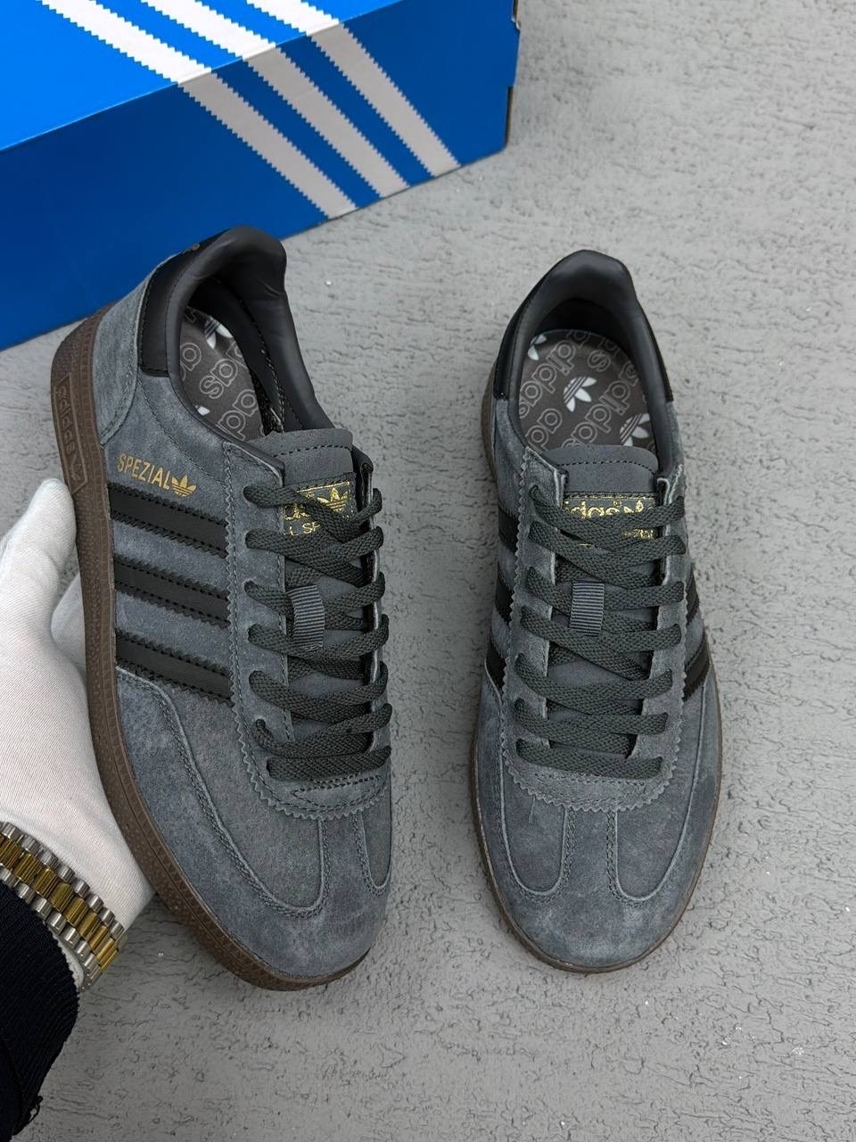 ,кроссовки adidas spezial,кроссовки adidas,спортивная ,кроссовки мужские женские adidas