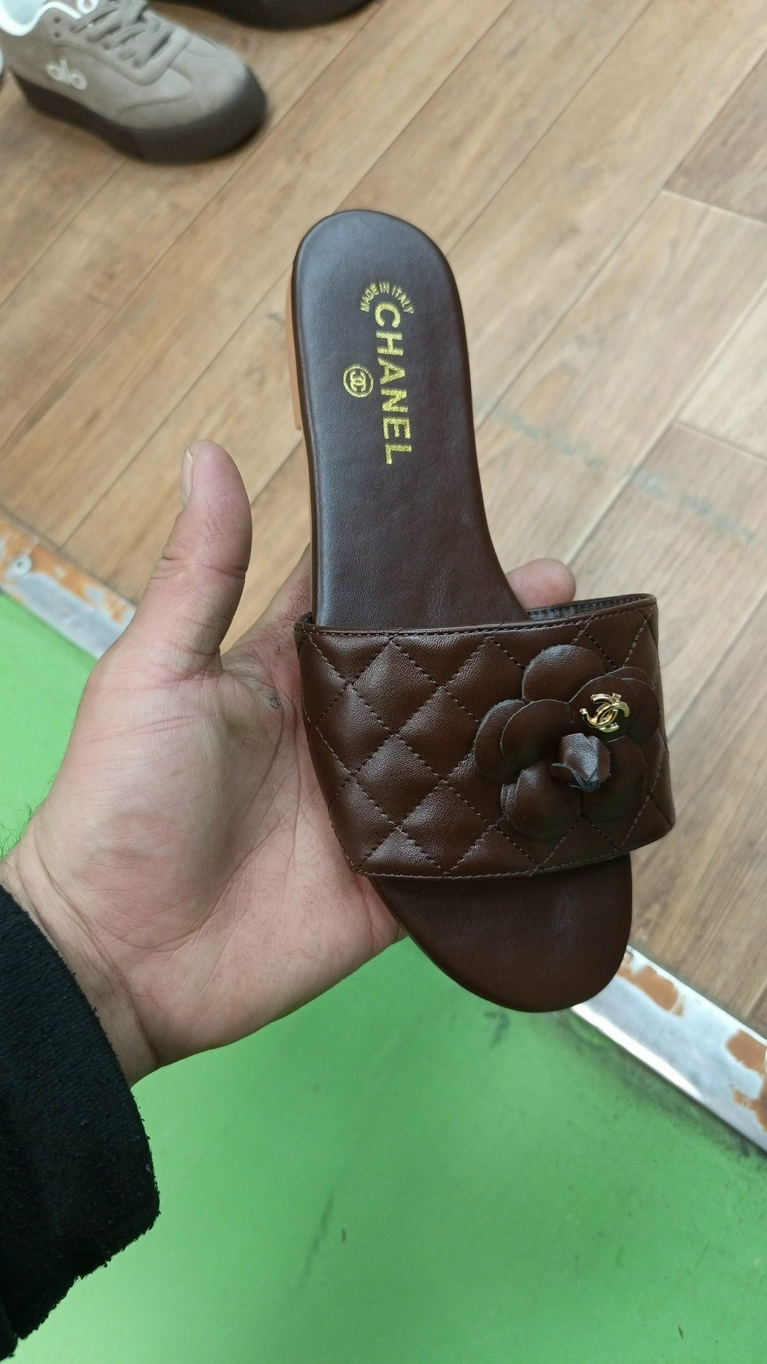 шлепанцы шанель черные,шлепанцы chanel,шлепанцы женские chanel,шлепанцы женские,шлепки шанель