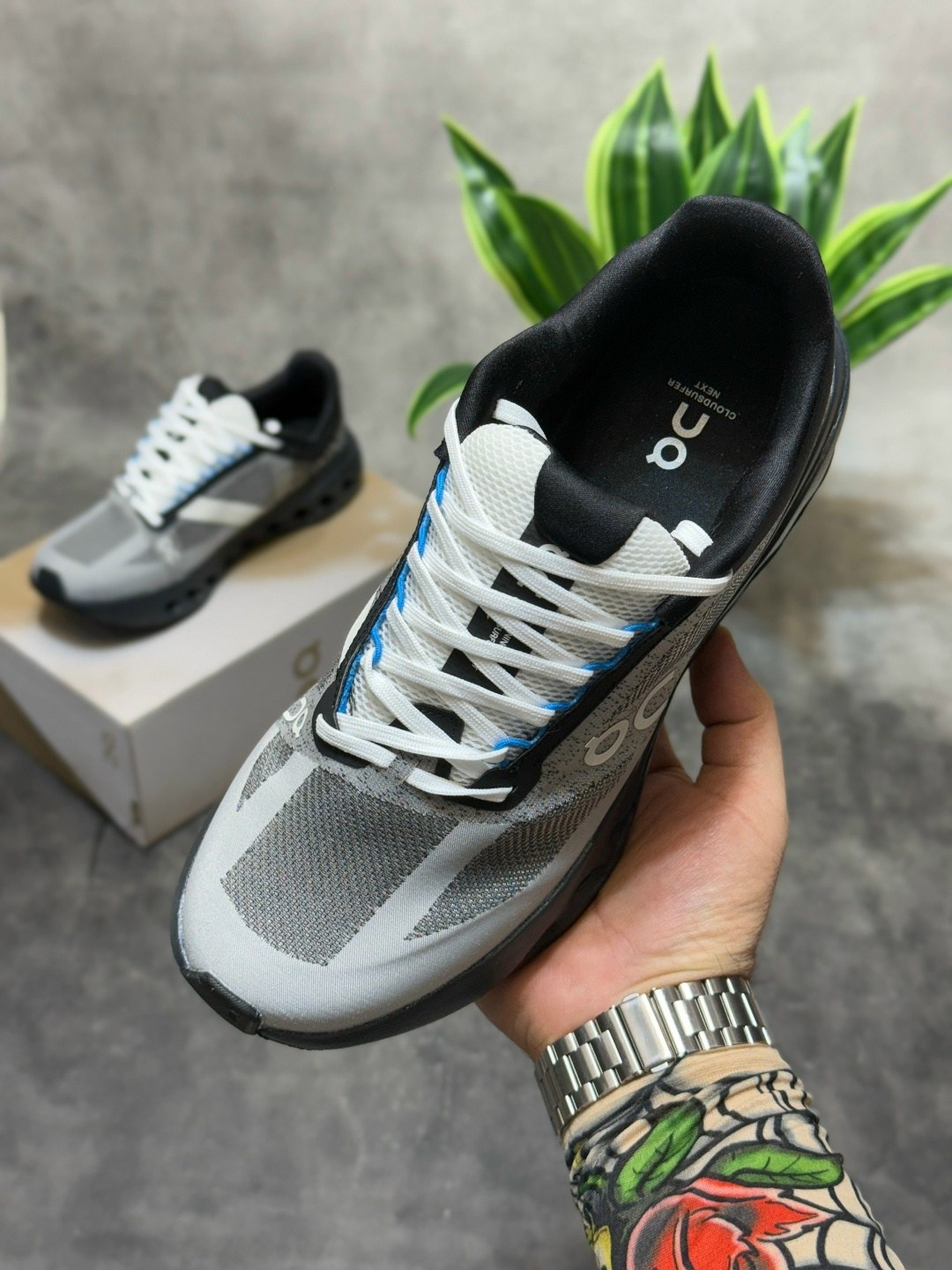 кроссовки,дышащие кроссовки,спортивные кроссовки,кроссовки модные,спортивная