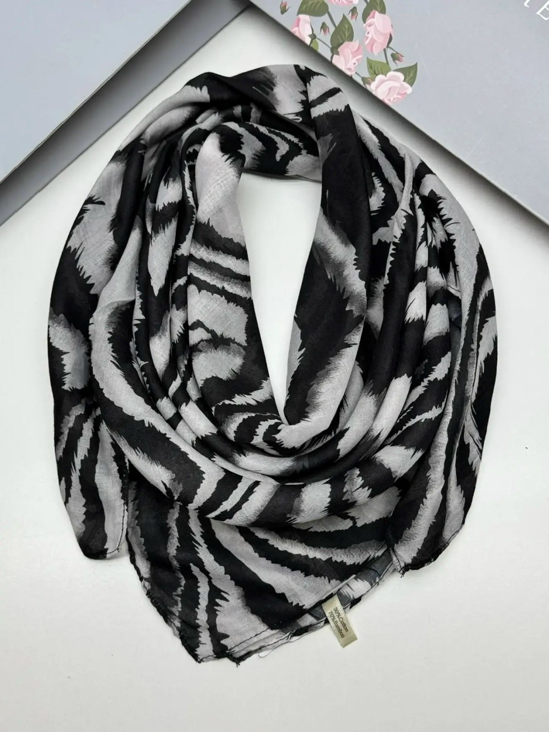 платки шелковые,платки шарф,платки женские,платок шелковый женский,шарф платок шелковый