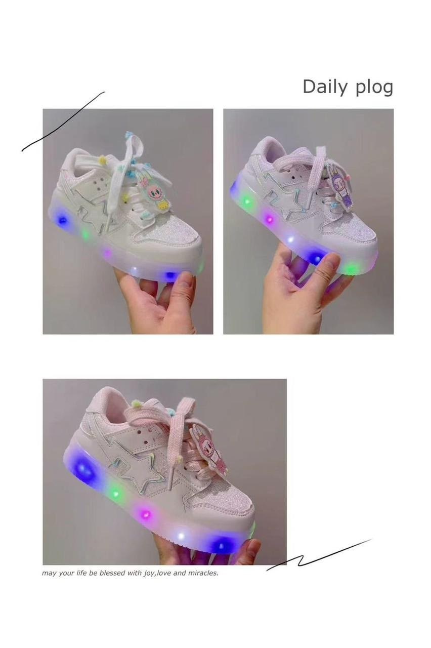 светящиеся кроссовки для девочки,детские кроссовки со светодиодной подсветкой,детские кроссовки,детская  со светодиодной подсветкой,детские кроссовки с подсветкой