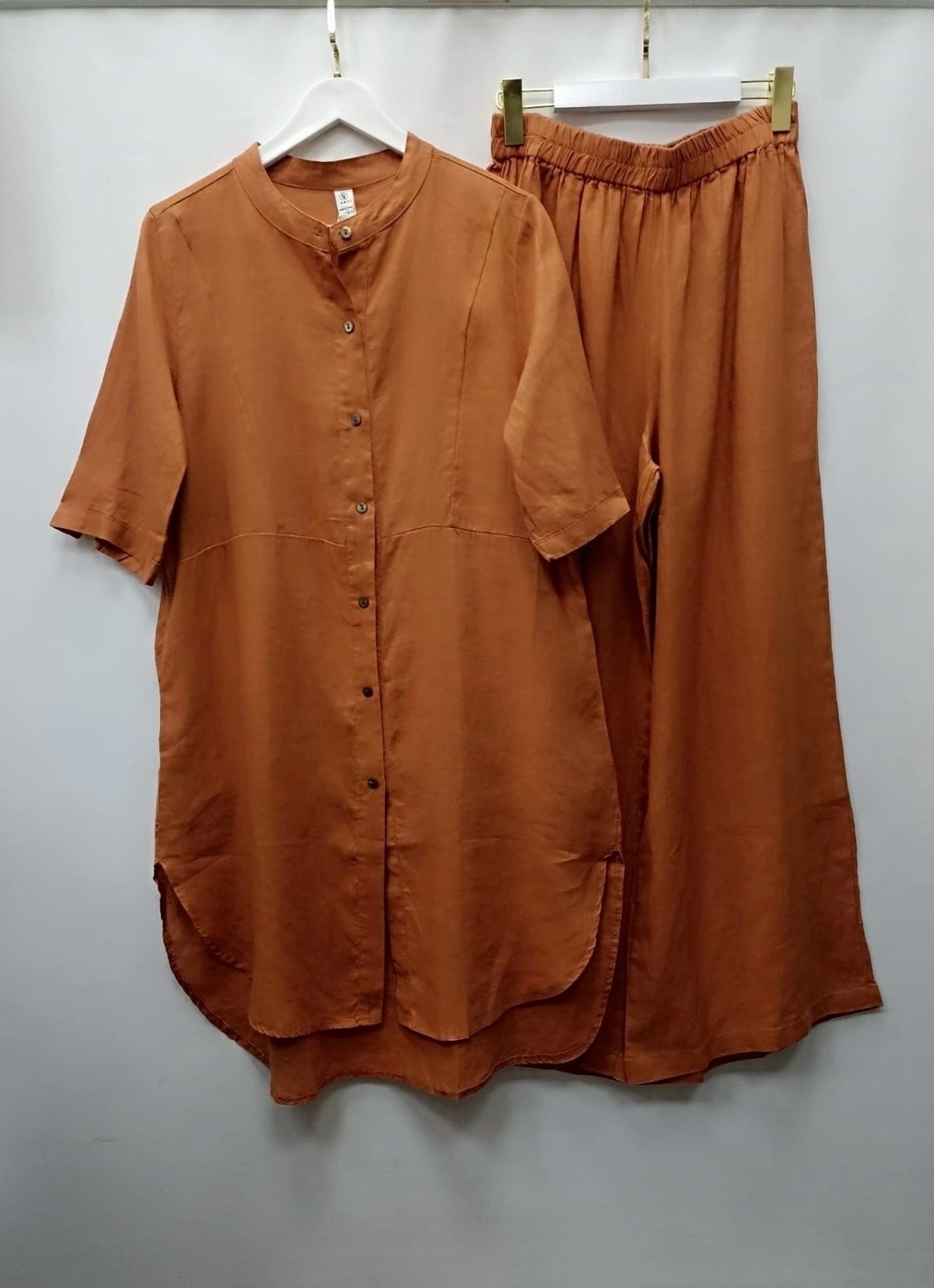 костюм из льна брючный,льняной костюм,льняной костюм женский оверсайз штаны и рубашка,костюм брючный лен оверсайз,брючный льняной костюм