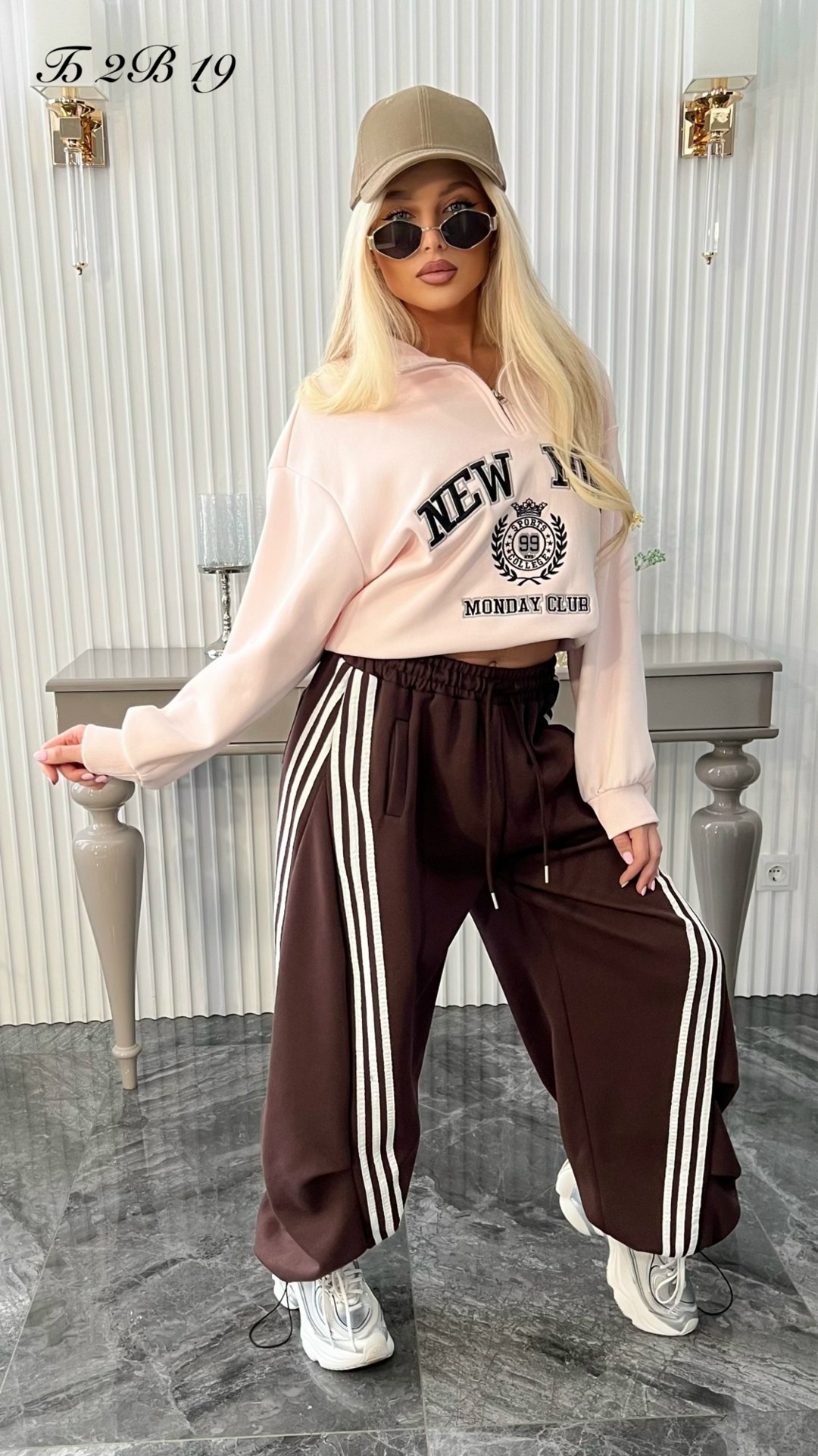 штаны спортивные,брюки спортивные,женские спортивные штаны в полоску houzhou,спортивные широкие брюки,повседневные спортивные брюки