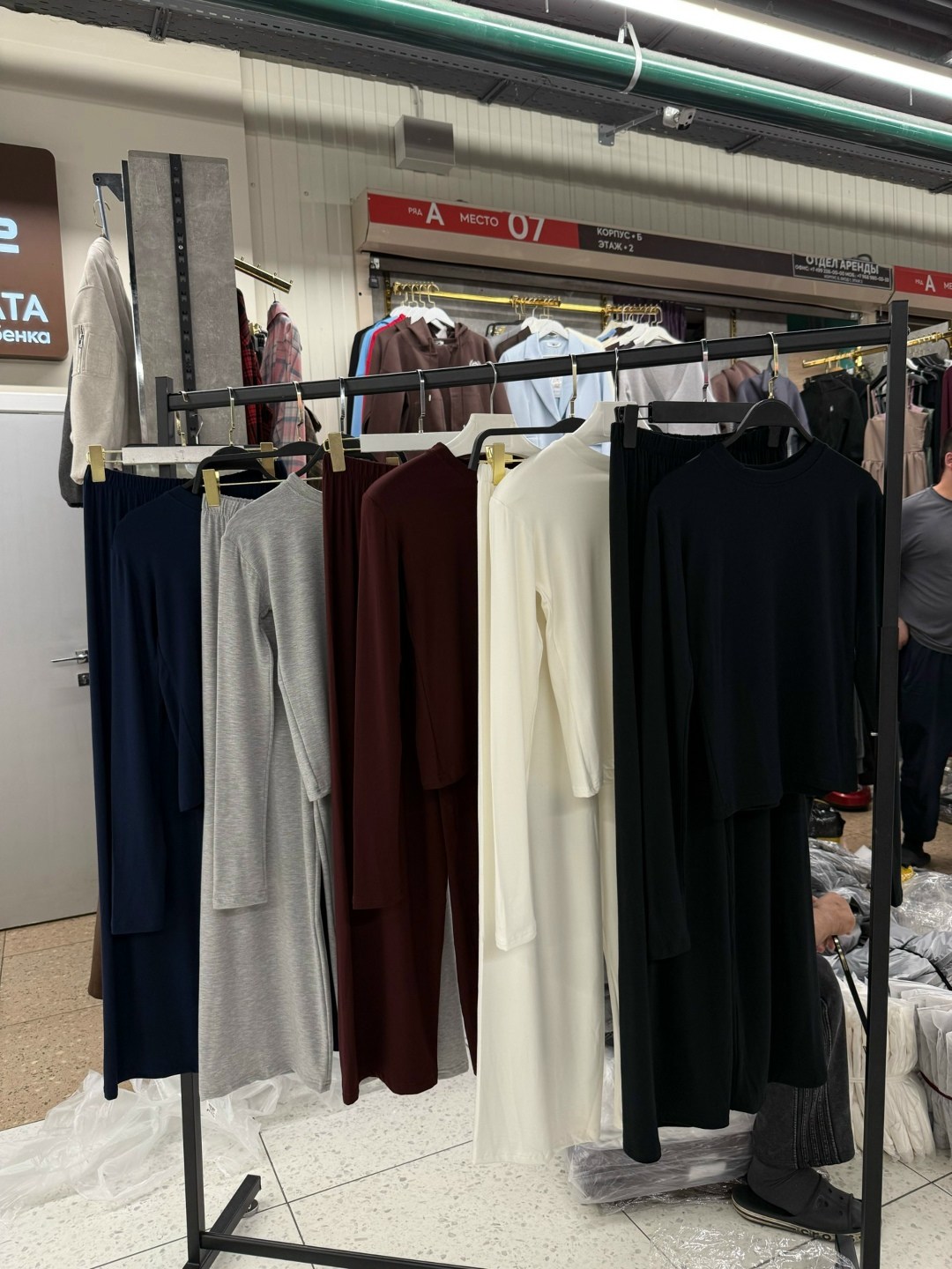 мусульманские женские платья,мусульманская одежда женская,мусульманские платья для женщин,трикотажные костюмы,мусульманская длинная платья