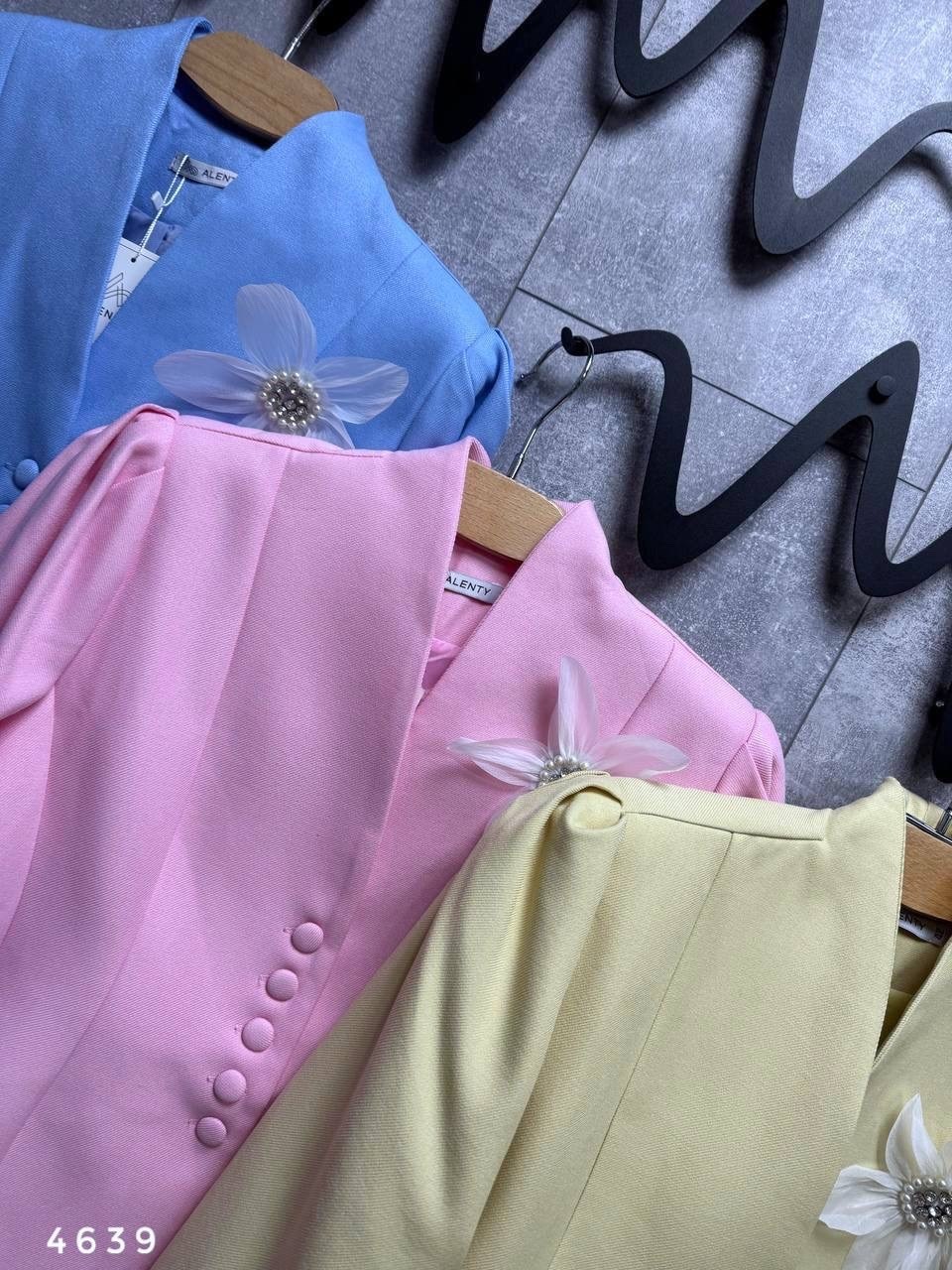 жакет,брючный костюм,элегантный костюм женский,женский костюм,костюм мода юрс