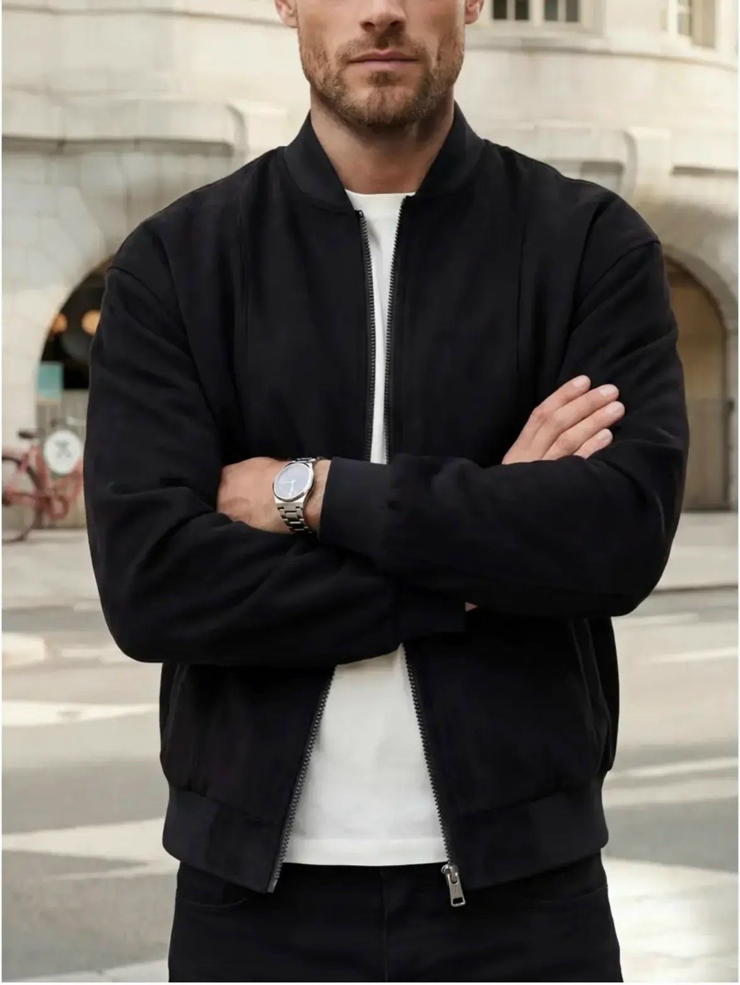 мужская мода,мужская коричневая куртка,мужская куртка бомбер,коричневая кожаная куртка мужская с джинсами,мужской стиль кэжуал