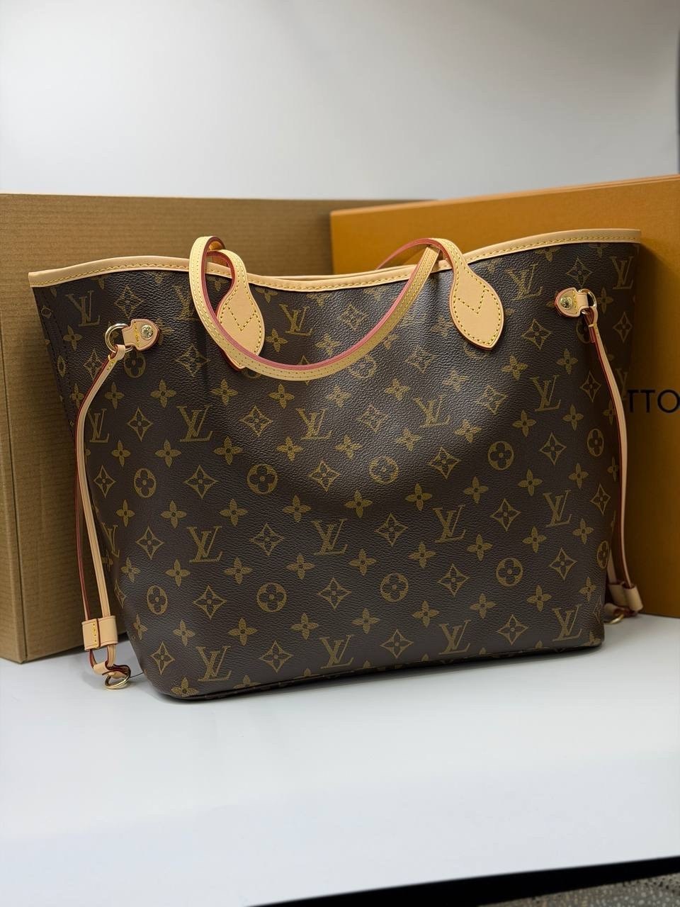 сумка тоут louis vuitton neverfull gm,сумка луи виттон,сумка женская neverfull louis vuitton pl-13836,louis vuitton neverfull,самая дешевая сумка луи виттон