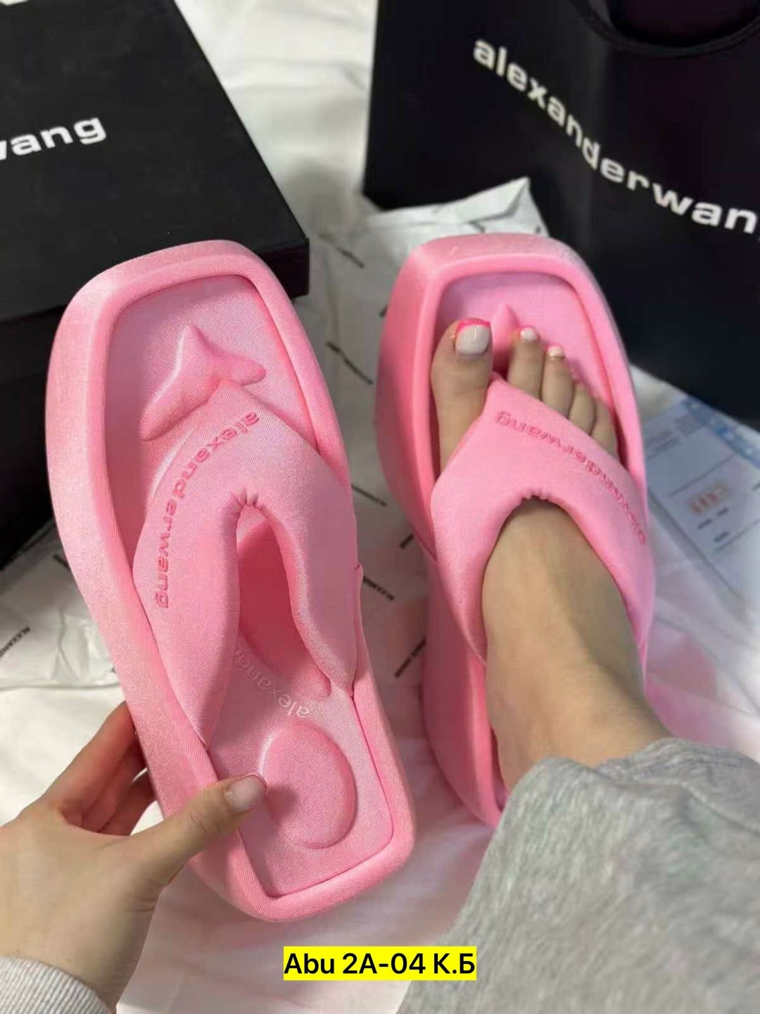 alexander wang шлепки на платформе,,шлепанцы женские,женские шлепанцы на платформе,шлепки женские