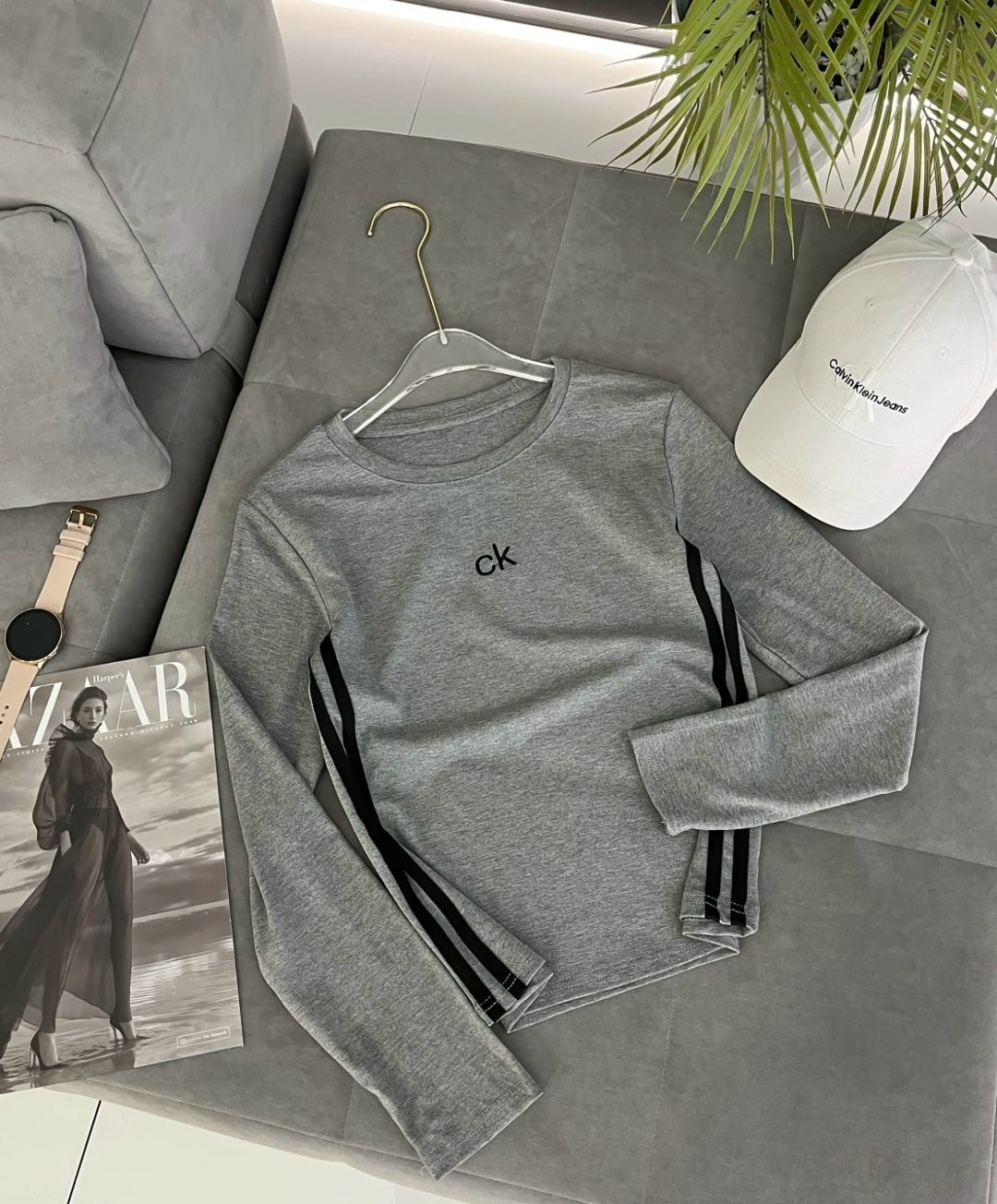 кофта женская,женский свитшот,одежда кофта,серый свитшот кельвин кляйн,cпортивная кофта
