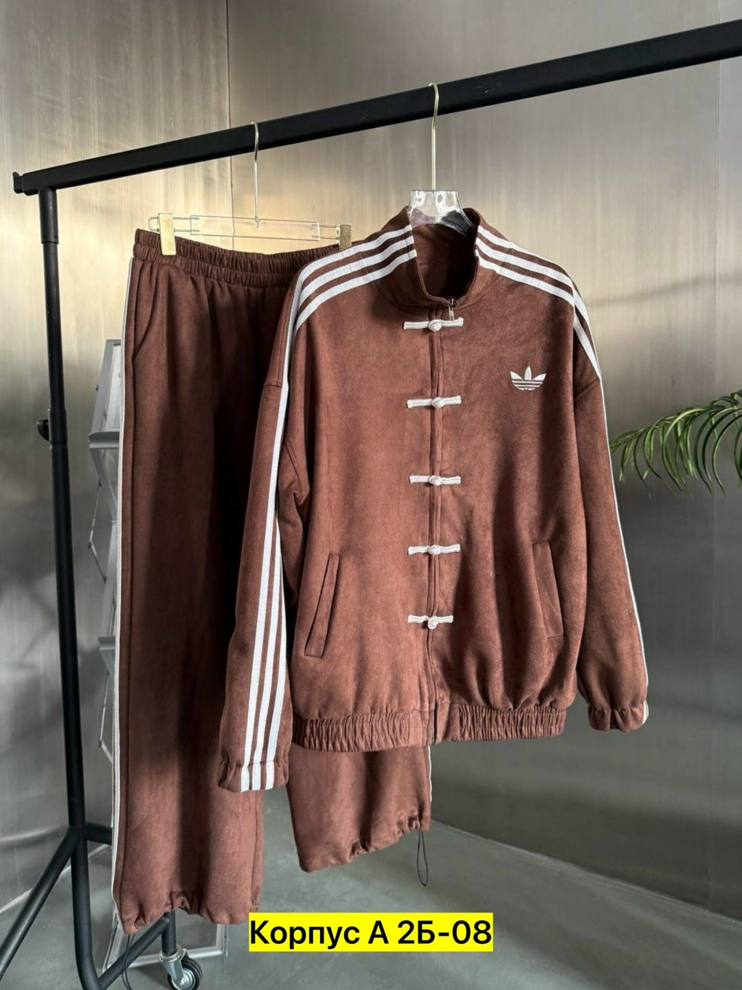 спортивный костюм,костюм на флисе,костюм женский,спортивные костюмы на флисе,костюм adidas