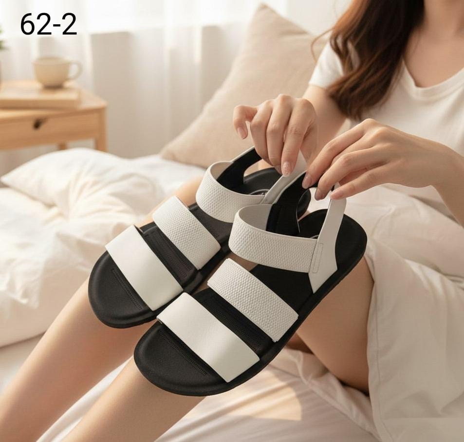 ,модные сандалии,сандалии женские,босоножки с буквами,женские босоножки