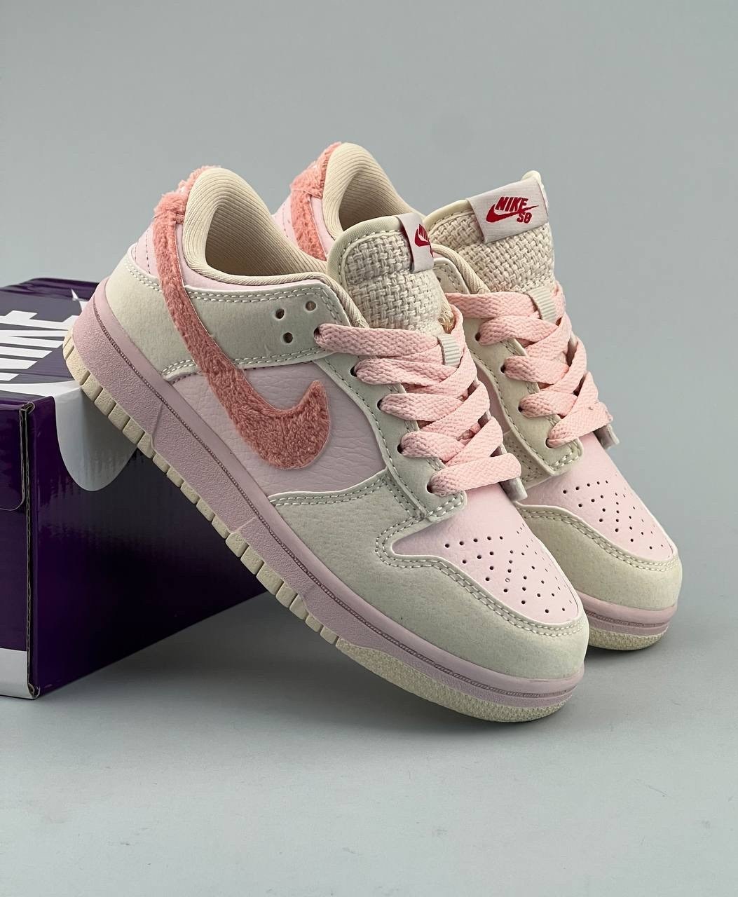 nike dunk low lx pink foam w,кроссовки женские nike dunk low,nike dunk low pink pigeon,кроссовки,кроссовки nike sb dunk low pink
