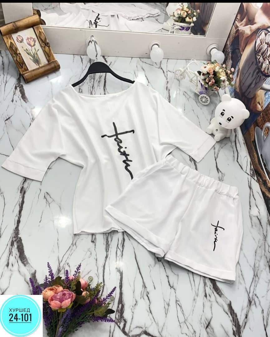 женские костюмы,летние костюмы,женские летние костюмы,спортивные костюмы женские,женский костюм с шортами