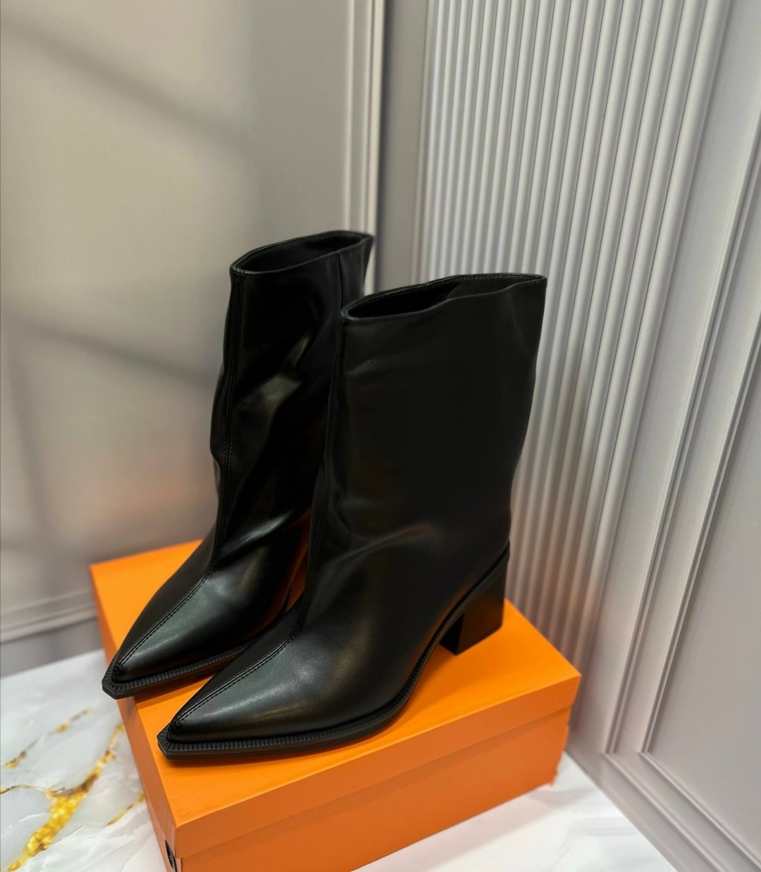 ,ботильоны женские,кожаные ботильоны, женская,ботильоны женские кожаные