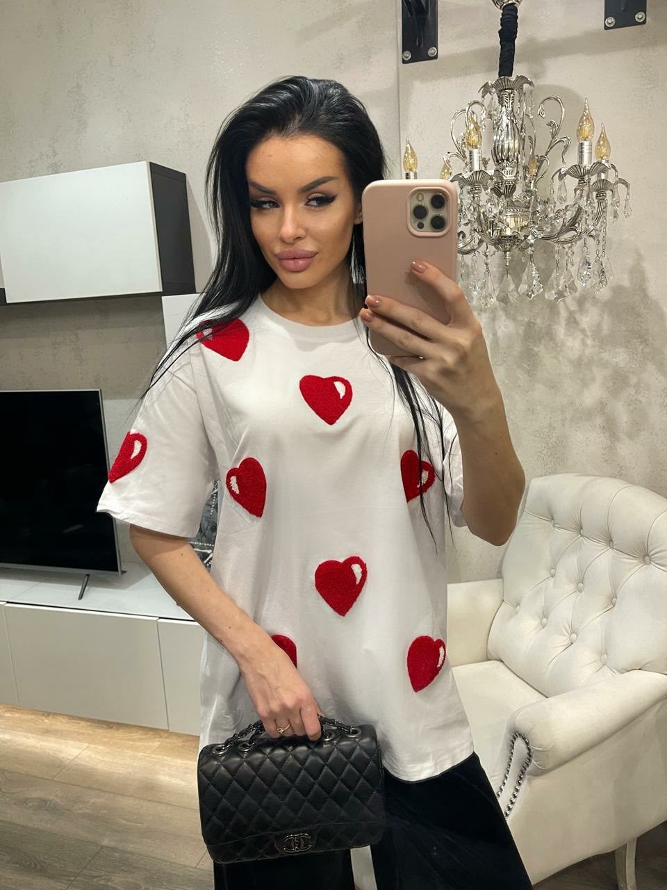 футболки женская оверсайз,женская футболка,футболка оверсайз с сердцами,футболки женские модные,футболка оверсайз с сердечками