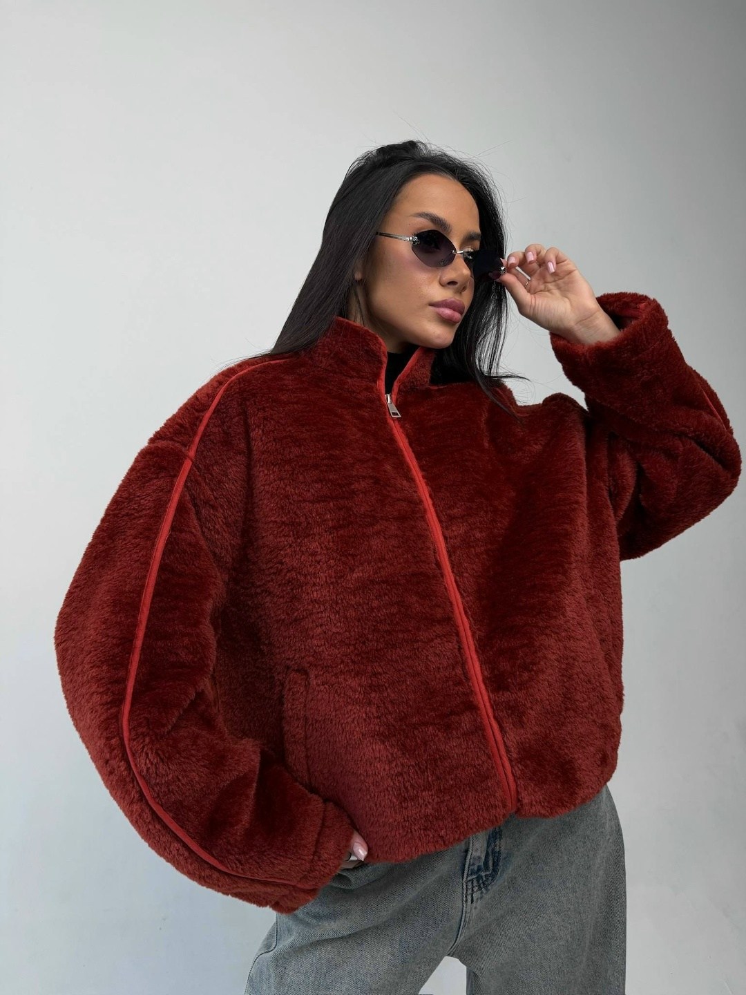 куртка-пуховик из натуральной замши,шуба искусственная,куртка-пуховик из натуральной замши (коричневый) для женщин,куртка-пуховик из натуральной замши 31373 (коричневый),куртка бомбер из норки со стой