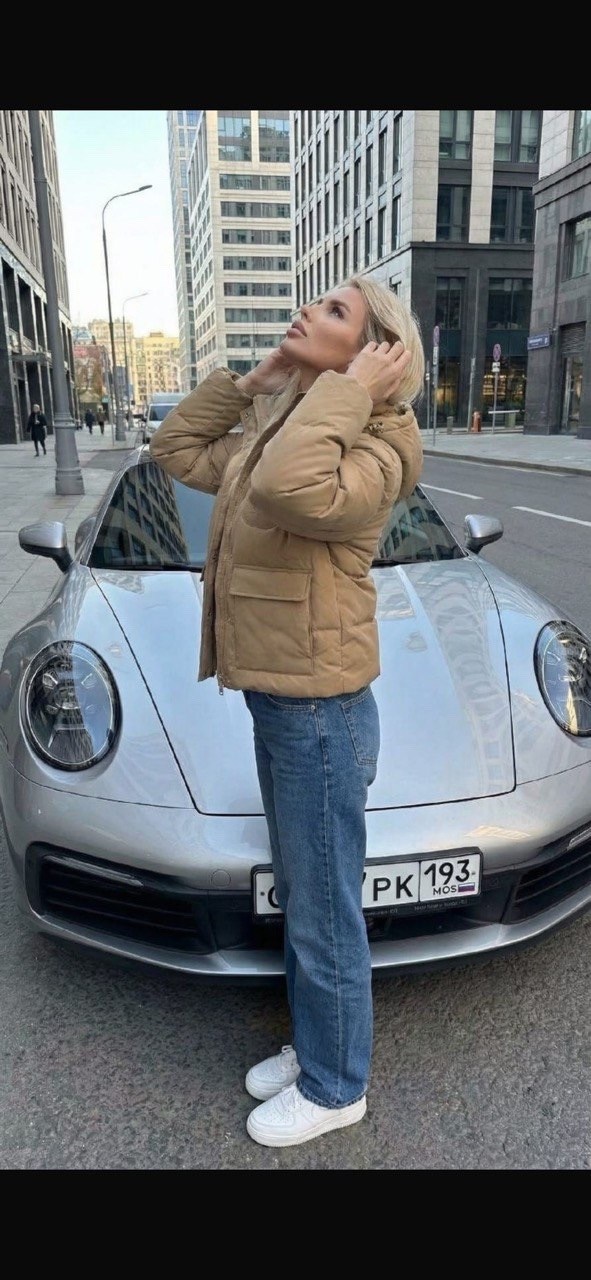 куртка zara puffer crop бежевая,куртка короткая оверсайз с капюшоном swoya wear,куртка бежевая,куртка бежевая женская,демисезонная куртка