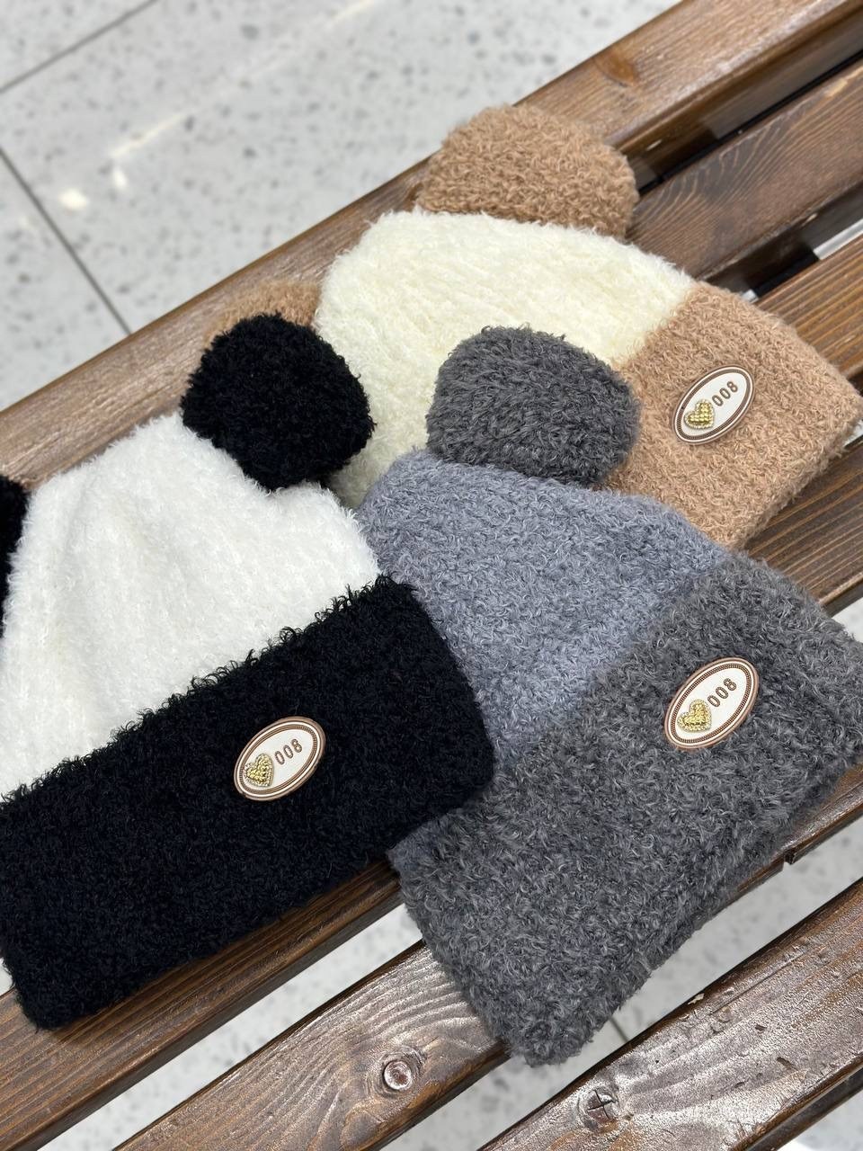 шапка плюшевая,шапка с медвежьими ушками,плюшевая шапочка,зимняя шапка,теплые шапки