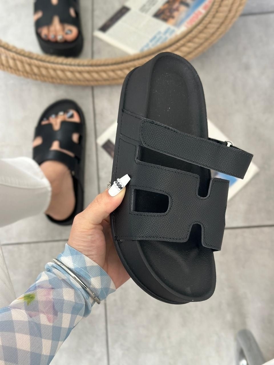 шлепанцы hermes,тапочки hermes,шлепанцы стильные,сандали,сандали гермес