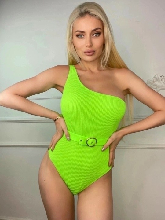 купальник слитный корректирующий,красивые слитные купальники,слитный купальник с закрытыми плечами,купальники слитные,слитный купальник сплошной