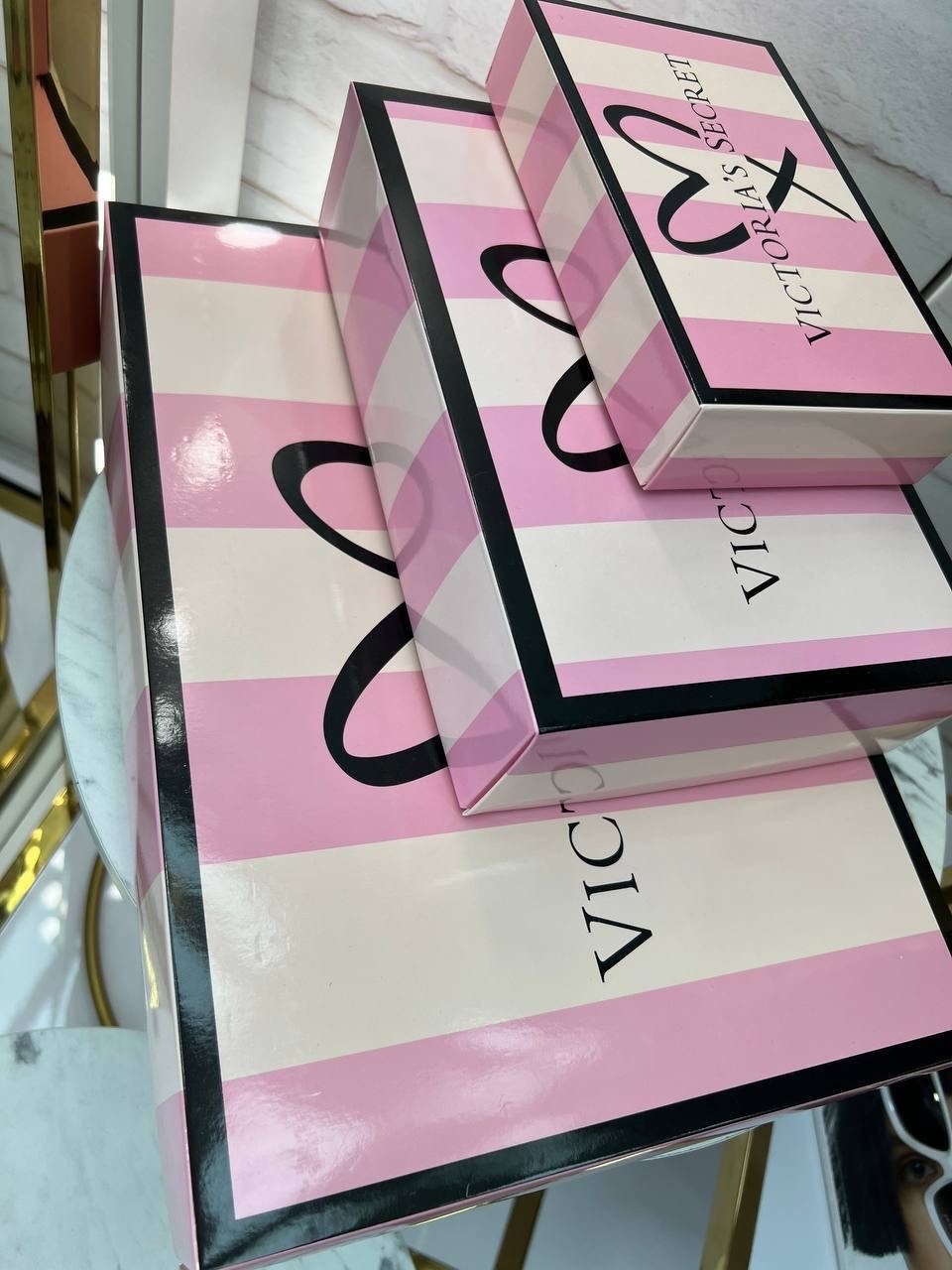 виктория сикрет пакет,подарочный пакет victoria’s secret,подарочный пакет victoria's secret,подарочные пакеты,пакет victoria secret бумажный подарочный