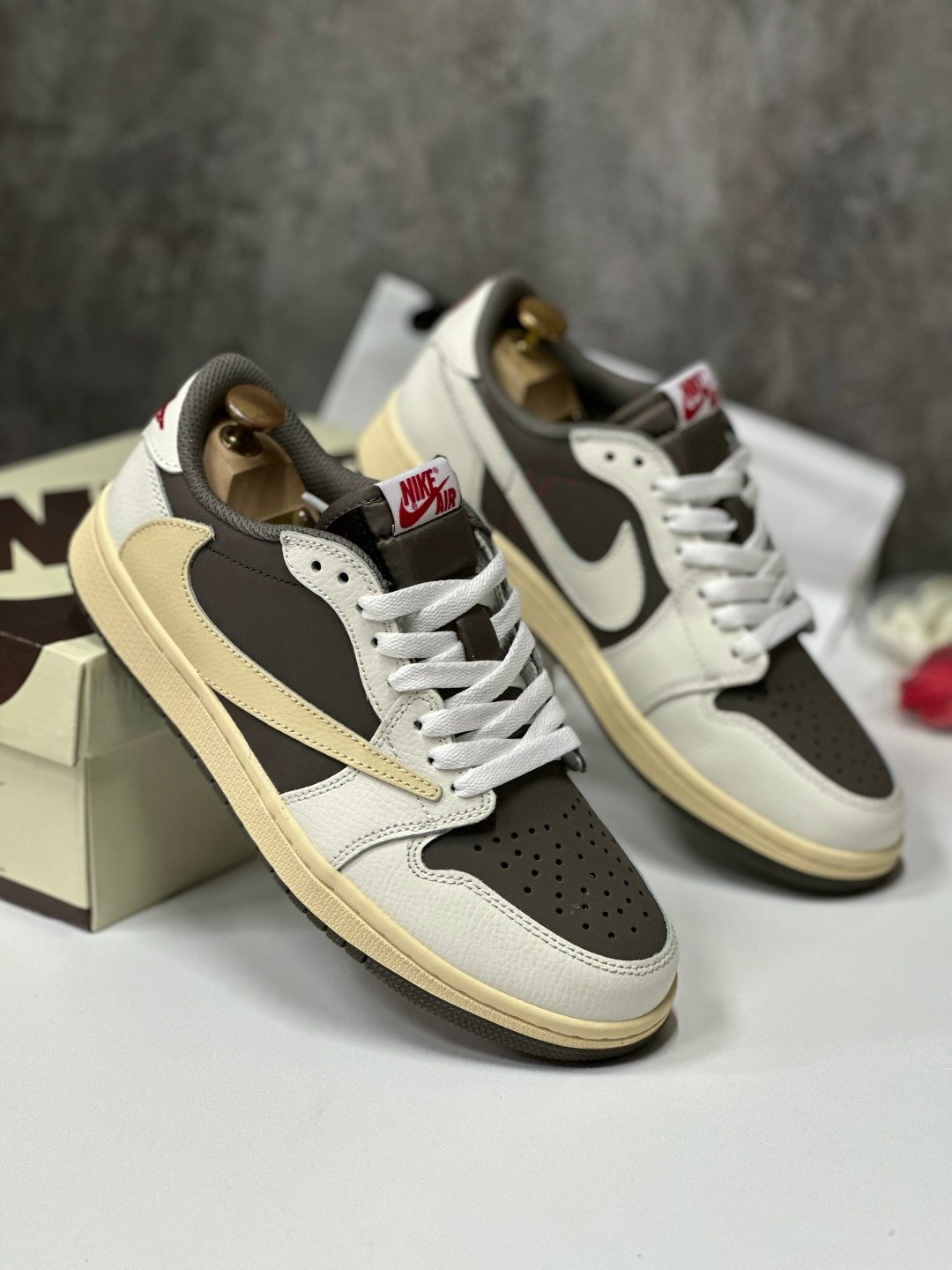nike air jordan 1 low travis scott reverse mocha,кроссовки air jordan 1 low x travis scott,кроссовки nike air jordan 1 low x travis scott,nike air jordan 1 low travis scott,кроссовки nike air jordan 1