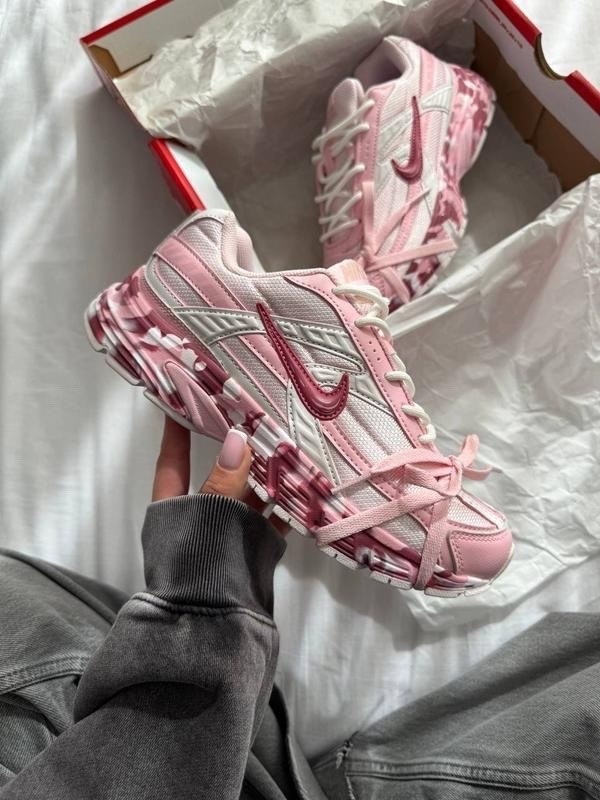 женские кроссовки nike initiator "pink",кроссовки для женщин nike initiator pink,кроссовки nike initiator pink,кроссовки nike initiator pink y2k custom,кроссовки nike initiator розовые