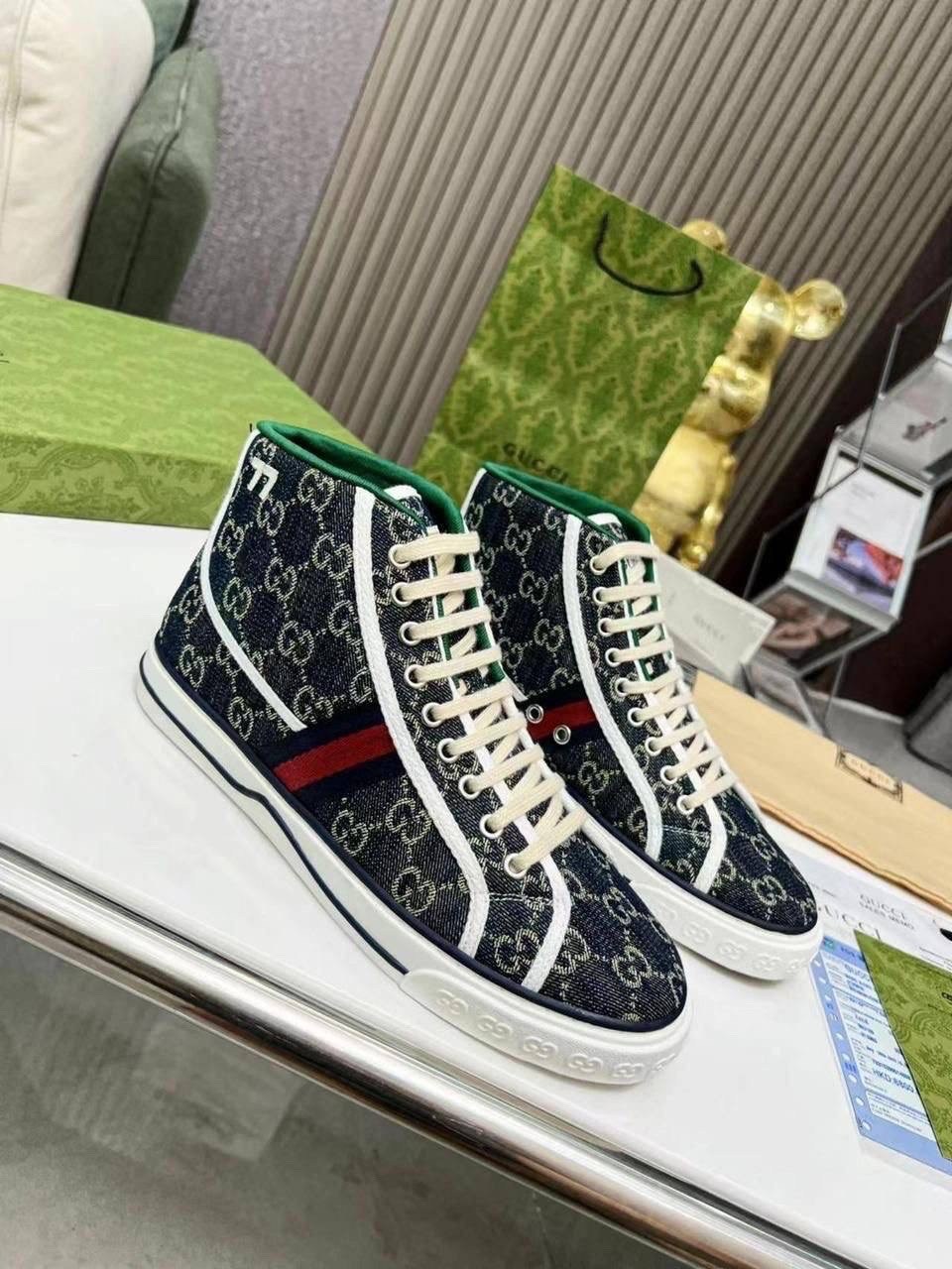 gucci кеды мужские new collection,кеды мужские gucci,кеды гуччи высокие,gucci кроссовки мужские,зимние кеды гуччи мужские