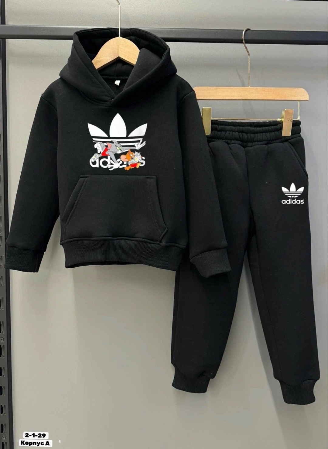 костюм детский adidas,спортивные костюмы на флисе,спортивный костюм теплый детский,спортивный костюм adidas,костюм теплый спортивный на флисе