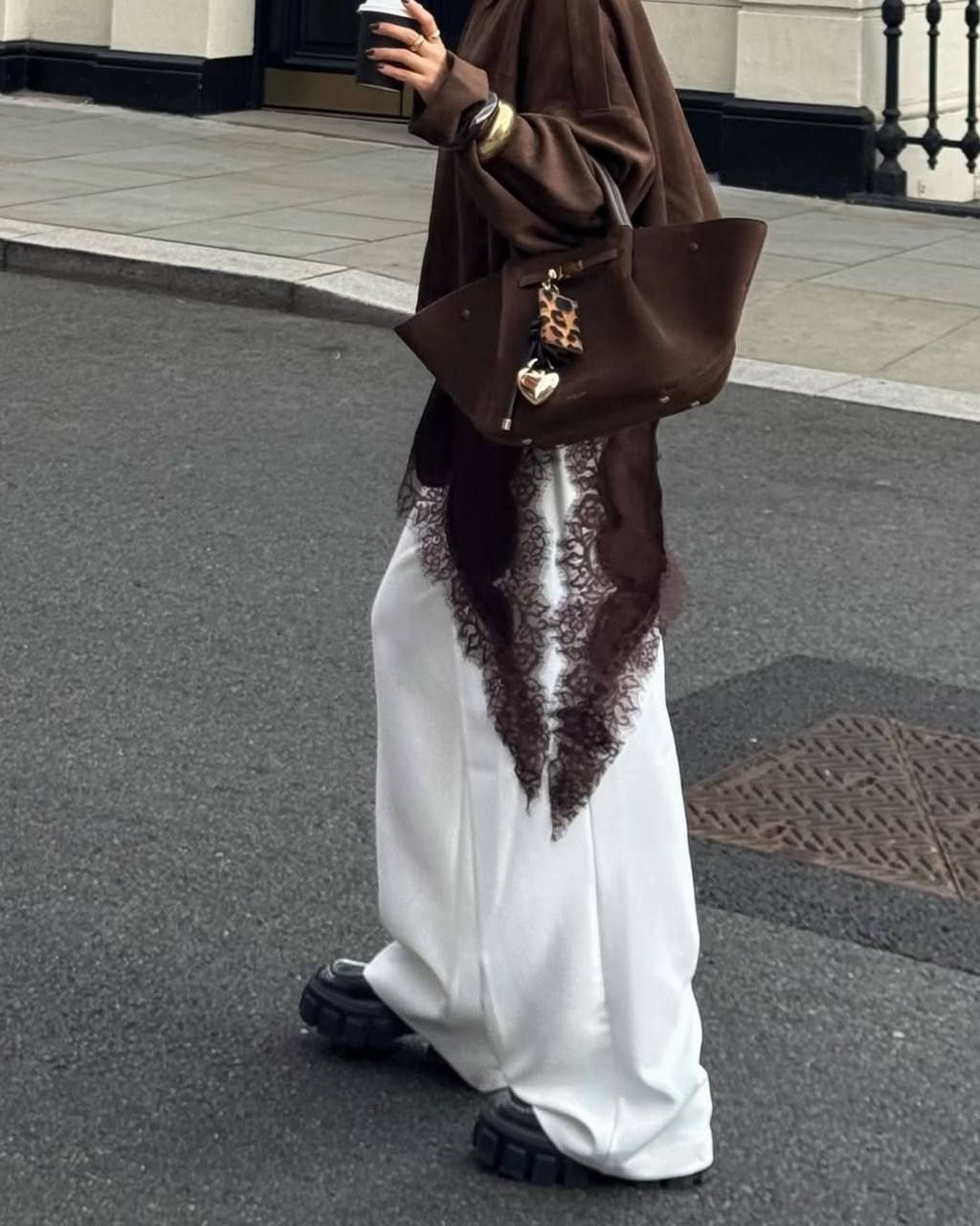 куртка модная,замшевая куртка,модная коричневая короткая шерстяная куртка для женщин,модные стили