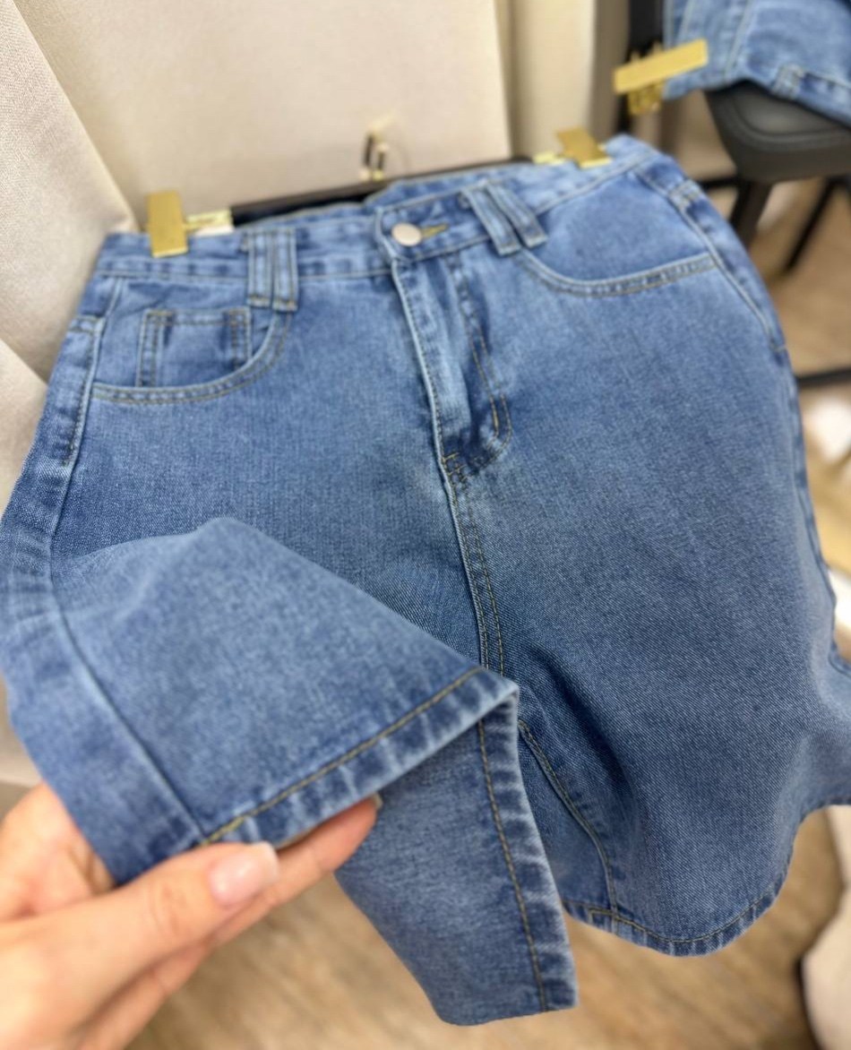 джинсовые шорты,шорты женские,шорты бермуды женские джинсовые,шорты бермуды,джинсовые шорты бермуды