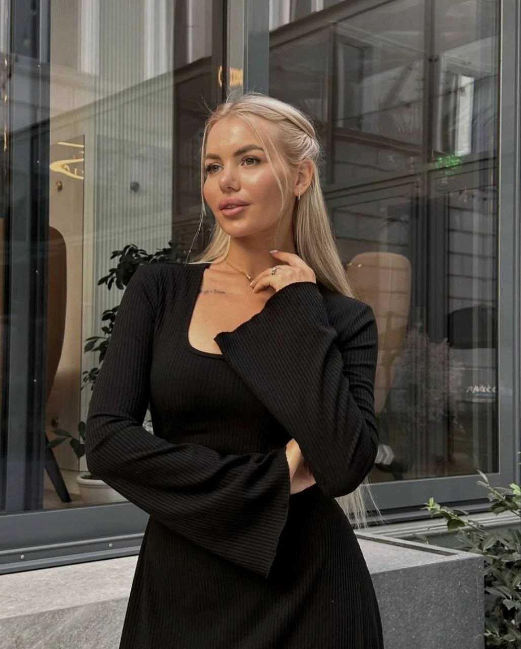 платье женское шоколадное платье-лапша повседневный длинный в рубчик,длинное платье женское трикотажное коричневое,платье женское коричневое,платье лапша monro цвет коричневый,платье лапша длинное на