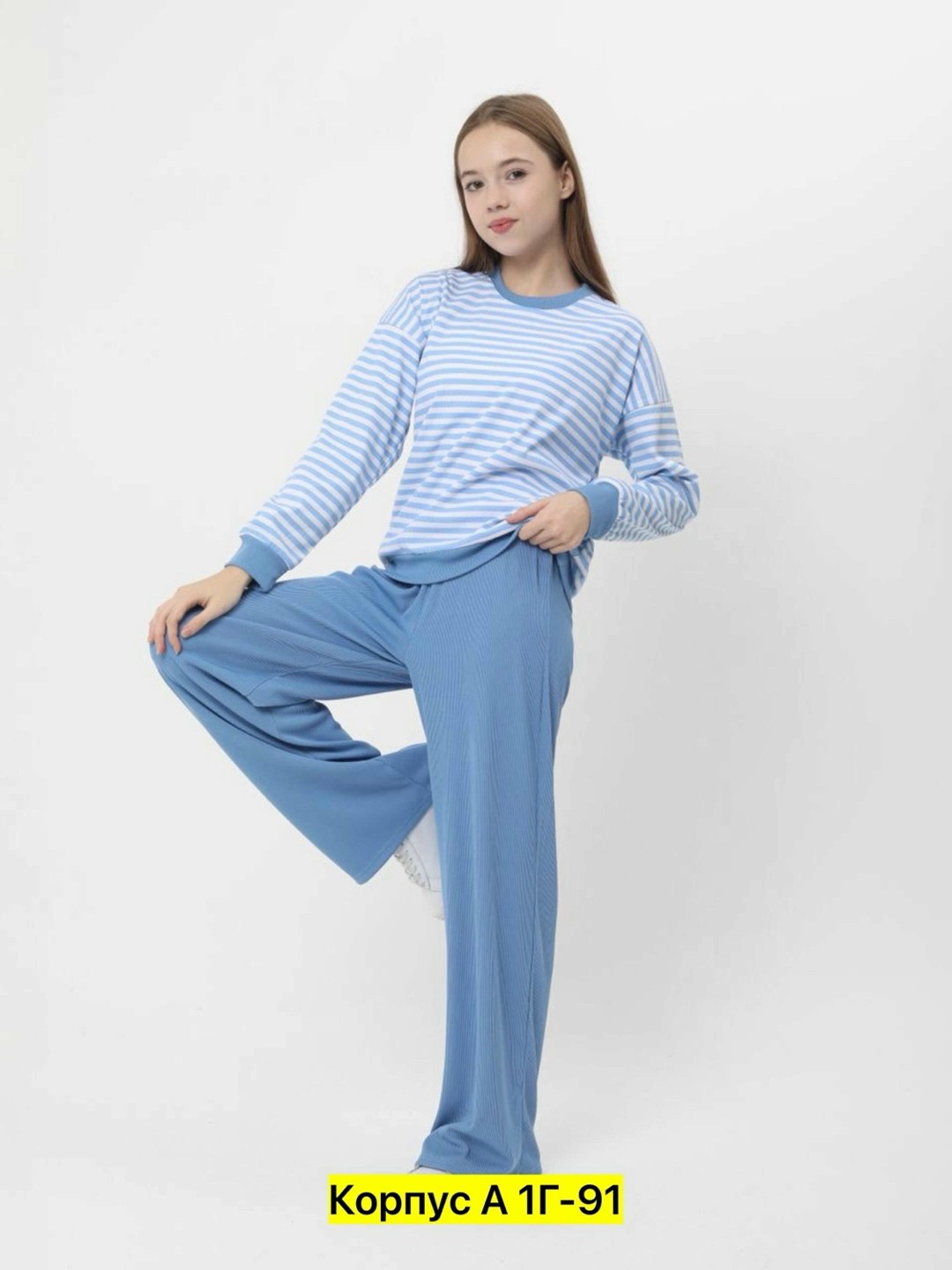 костюм голубой,трикотажные костюмы,vera nicco костюм/трикотажный брючный,трикотажный брючный костюм,костюм с брюками