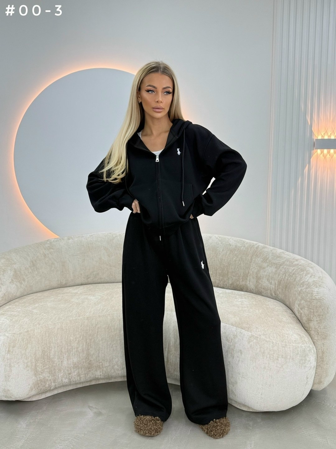 костюм спортивный,костюм спортивный женский,стильные костюмы,костюм голубой,женский костюм