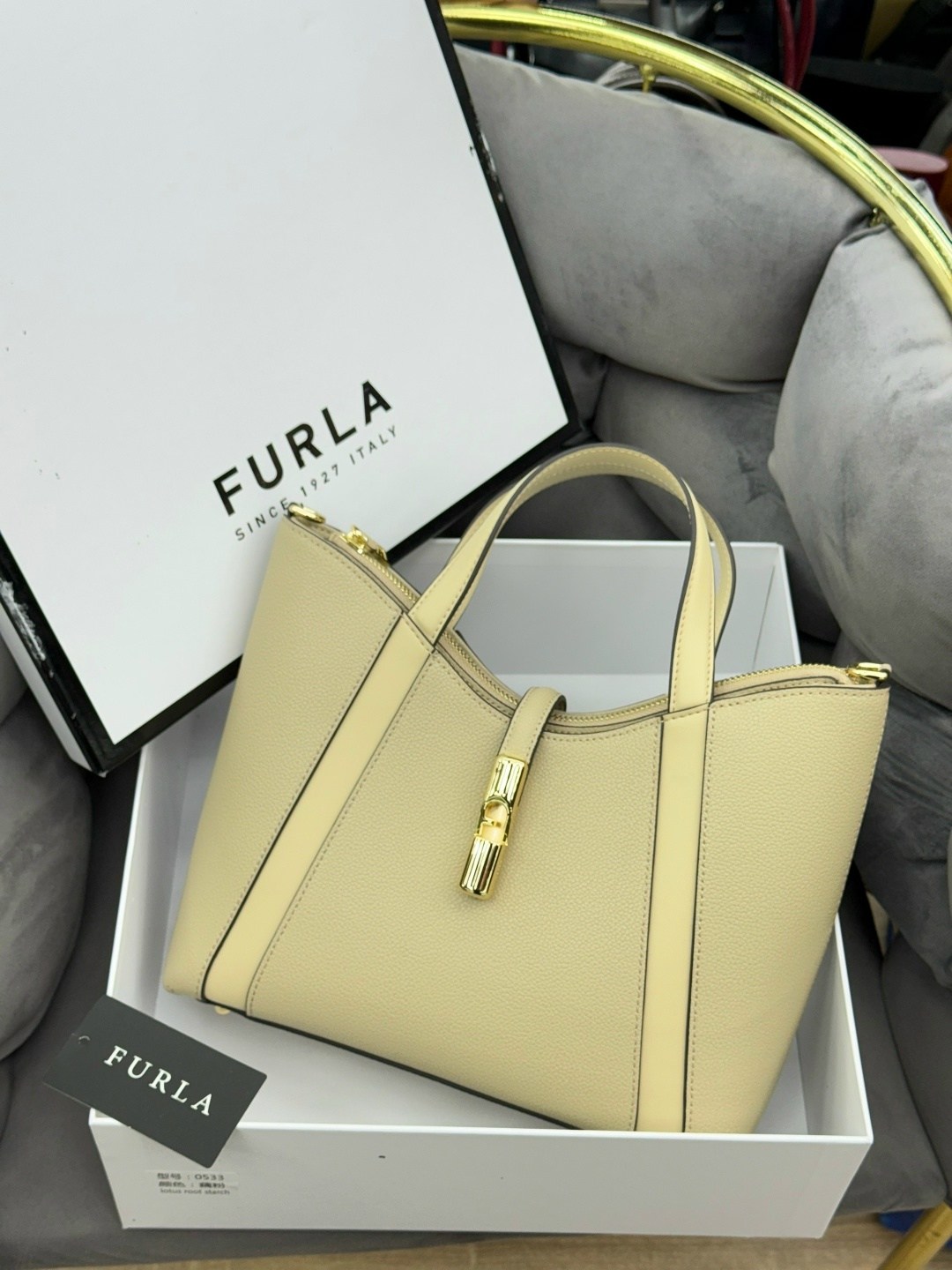 сумка furla,сумка женская furla,сумка furla оригинал,сумка furla furla цвет белый,сумка тоут furla